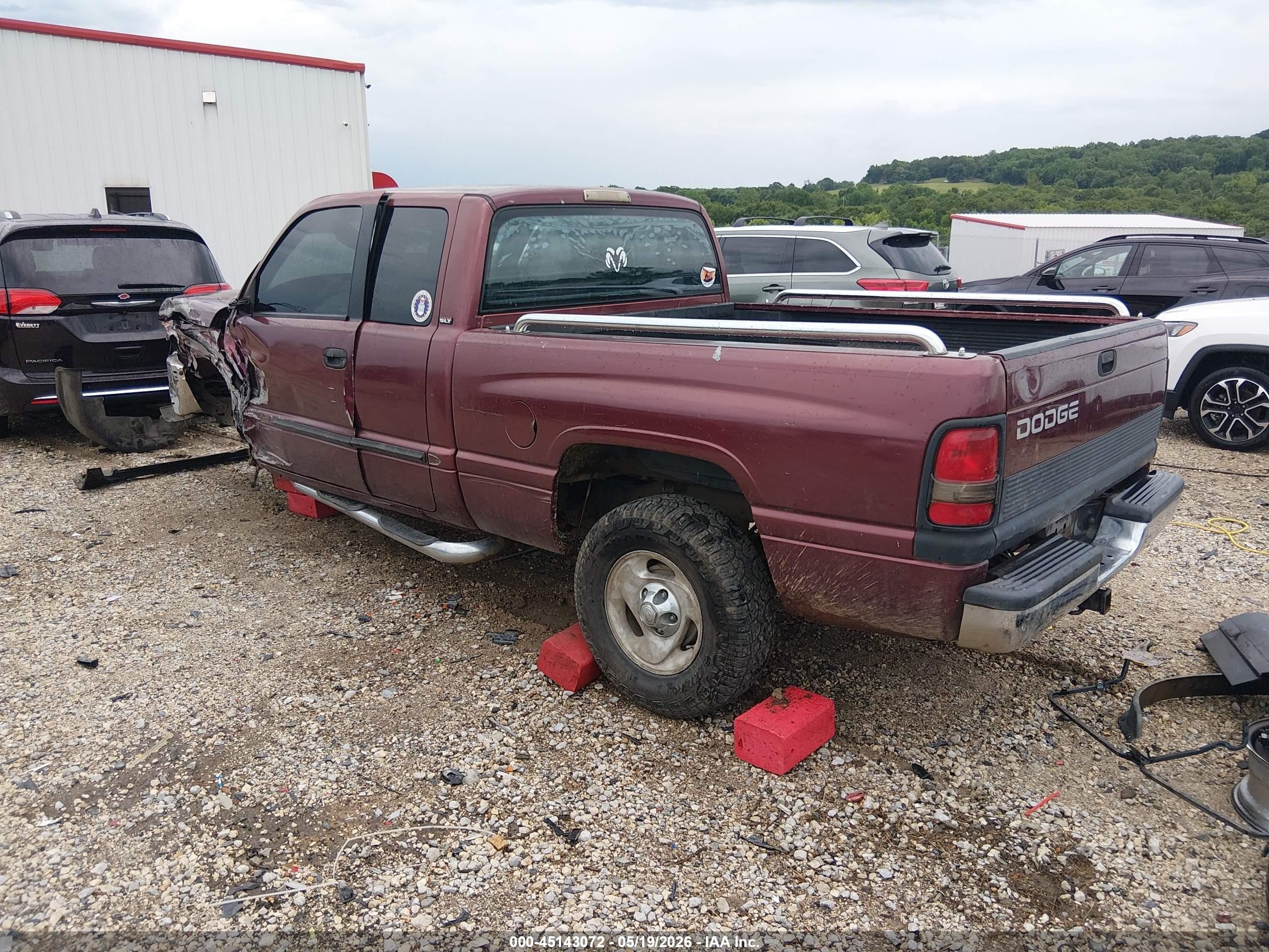 2001 Dodge Ram 1500 St Burgundy vin: 3B7HC13Z21G246619