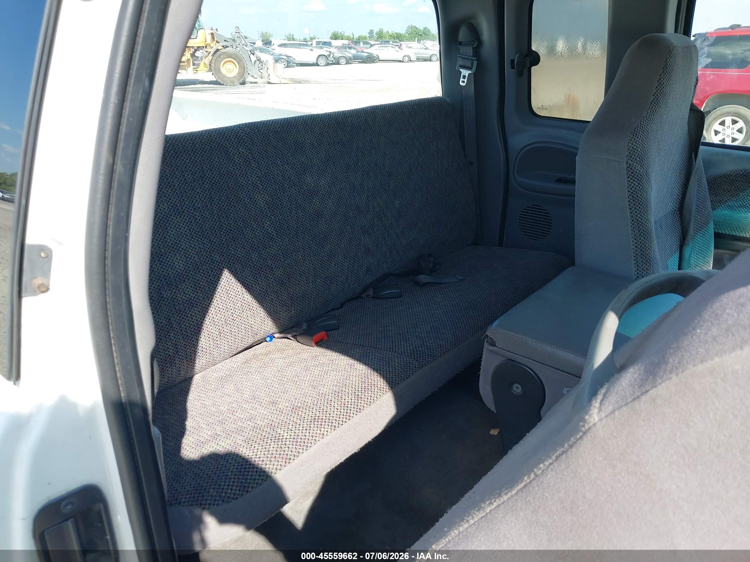 2001 Dodge Ram 1500 St White vin: 3B7HC13Z31G245883