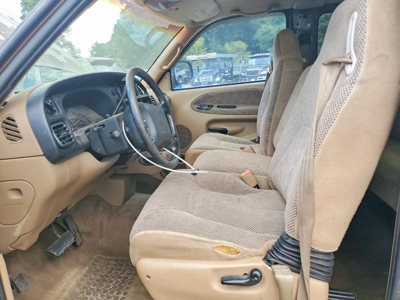 2000 Dodge Ram 1500 Brown vin: 3B7HC13Z5YG149022