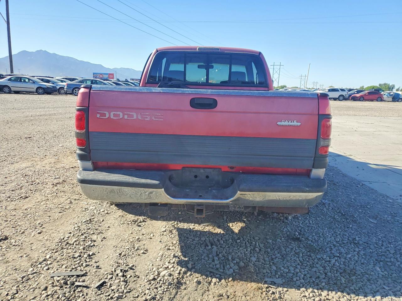 1997 Dodge Ram 1500 Red vin: 3B7HC13Z7VG709599