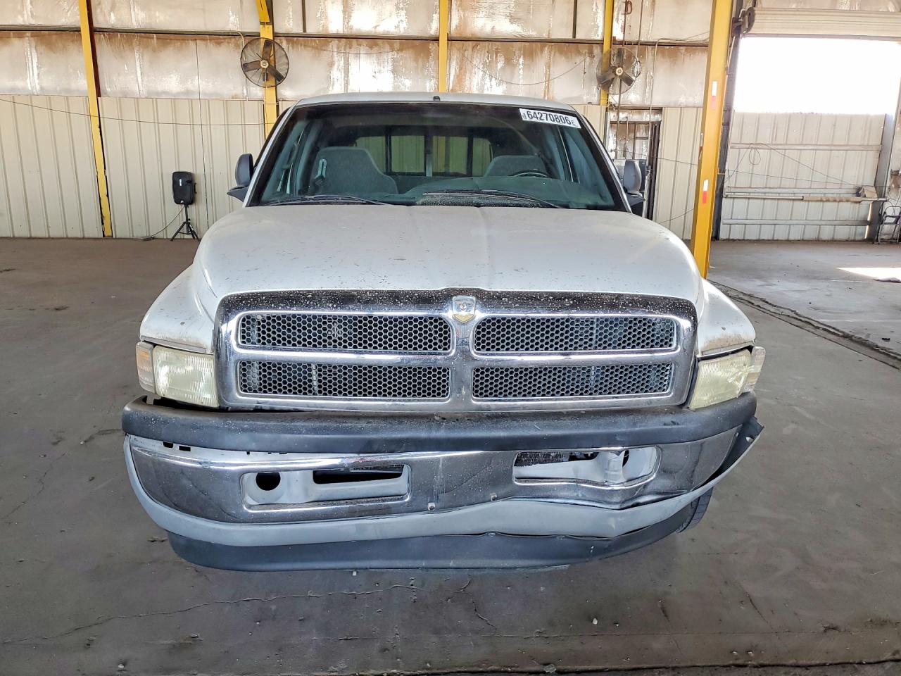 1999 Dodge Ram 1500 Белый vin: 3B7HC13Z8XG158148