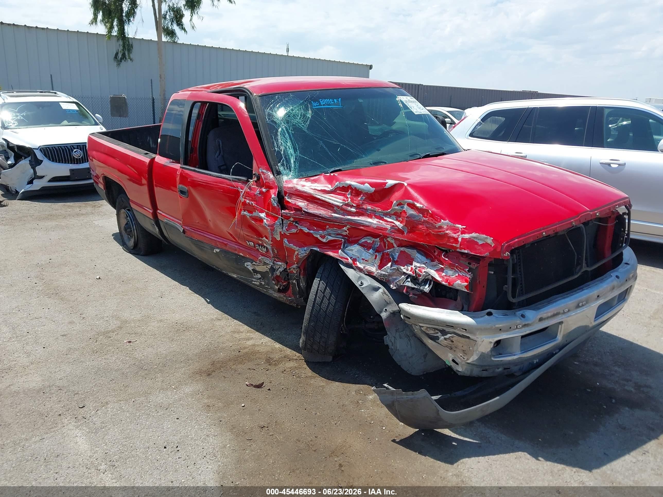 2001 Dodge Ram 1500 St Красный vin: 3B7HC13ZX1M513345