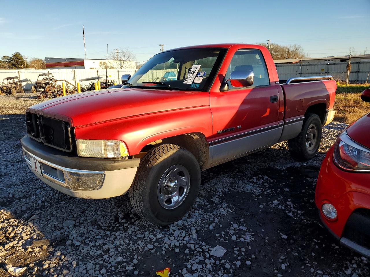 3B7HC16Y2RM500376
