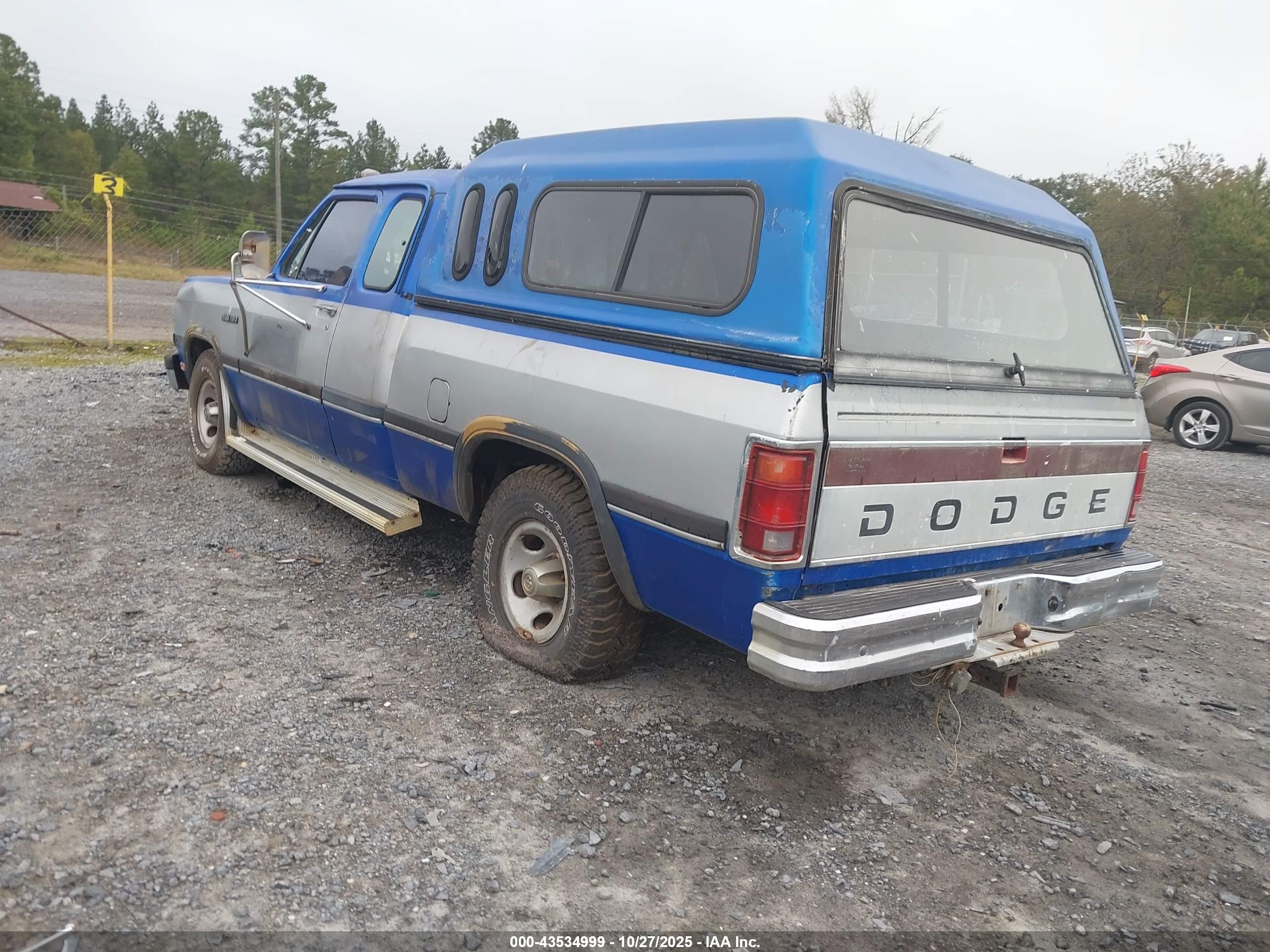 1993 Dodge D-series D150 Blue vin: 3B7HE13Y6PM141710