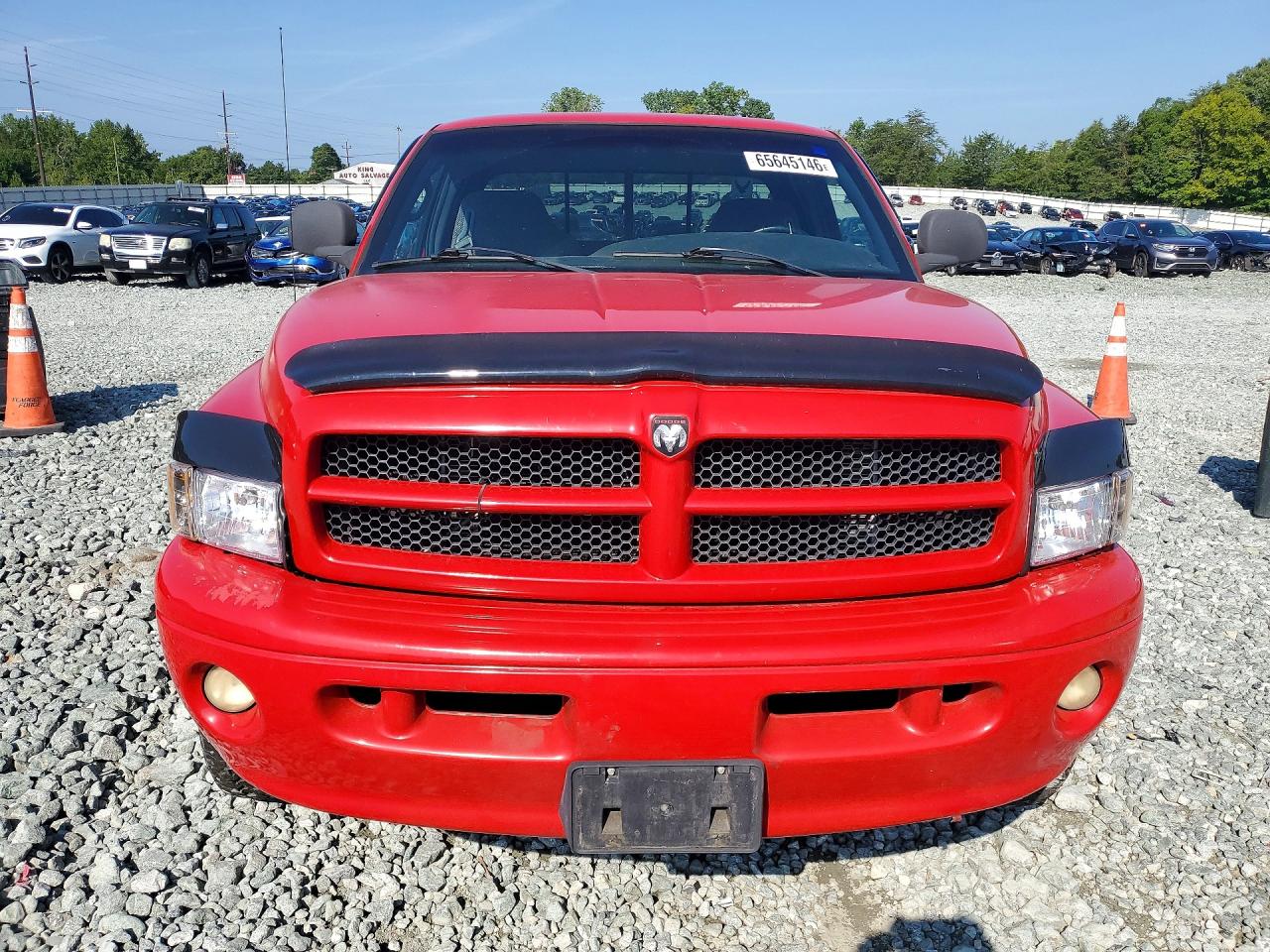 2001 Dodge Ram 1500 Red vin: 3B7HF13Y01M277609