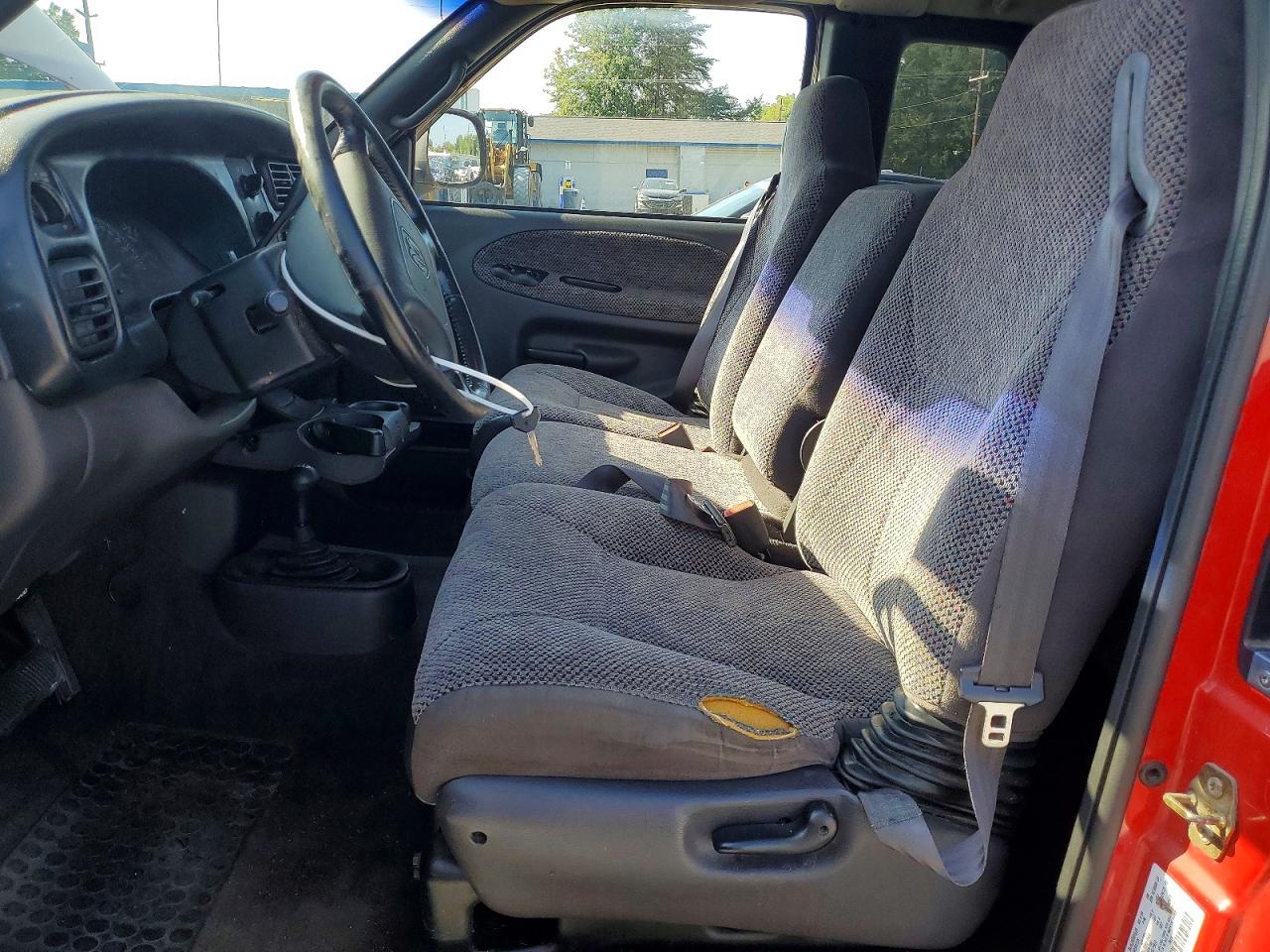 2001 Dodge Ram 1500 Red vin: 3B7HF13Y01M277609