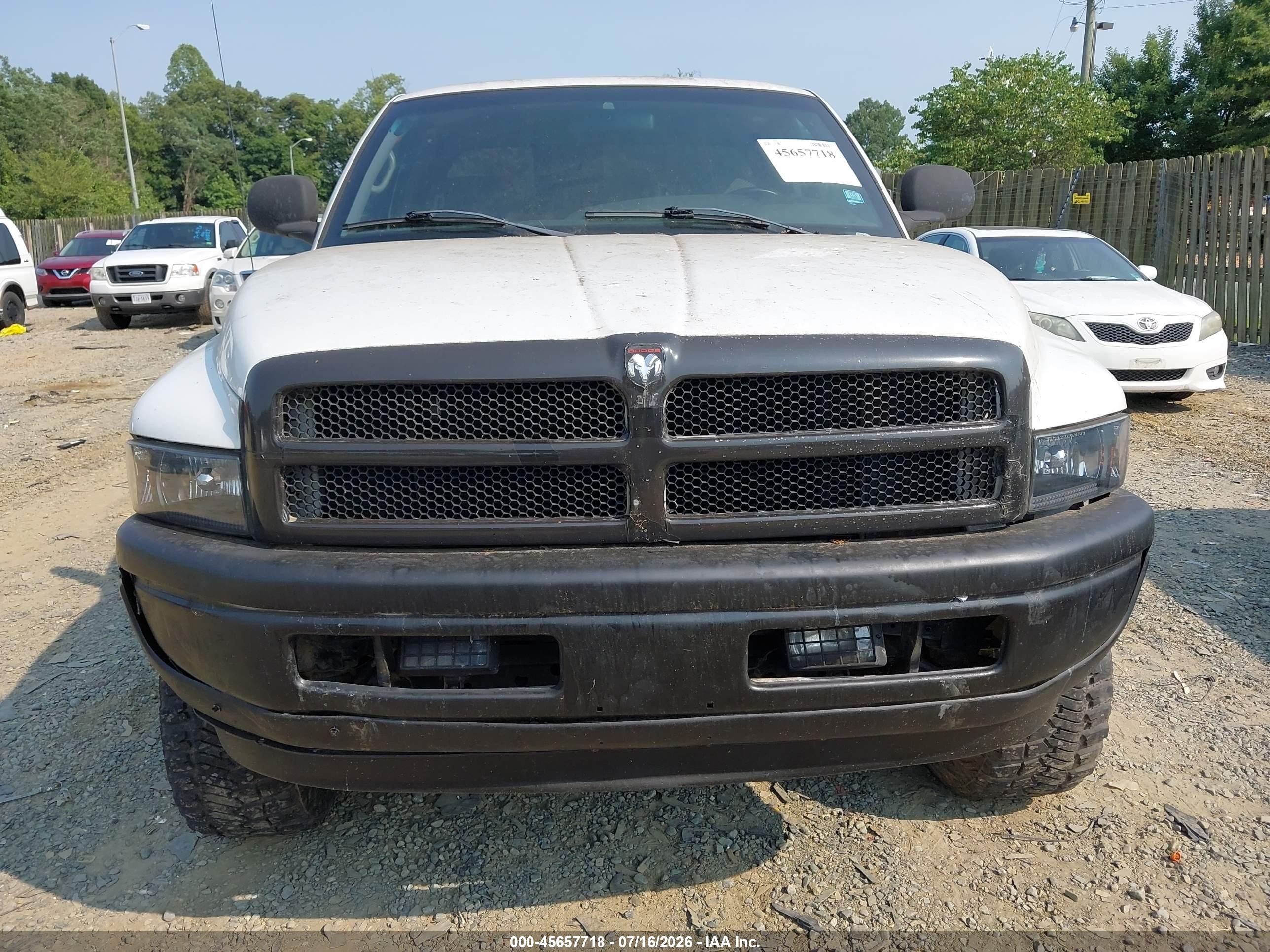2001 Dodge Ram 1500 St White vin: 3B7HF13Y11G710255