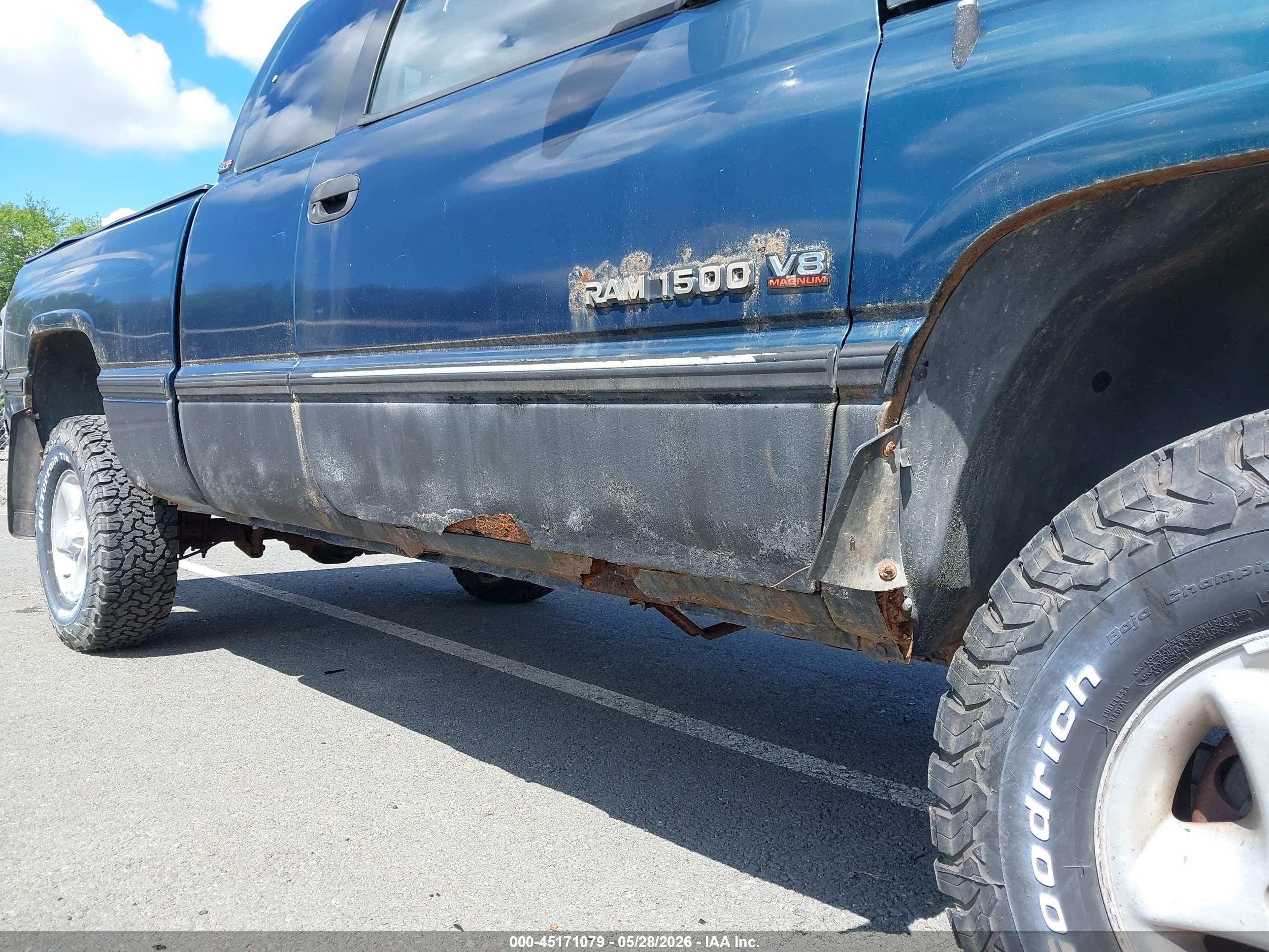 1995 Dodge Ram 1500   Green vin: 3B7HF13Y1SM161756