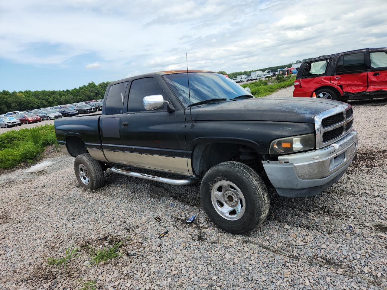 1996 Dodge Ram 1500 Черный vin: 3B7HF13Y1TG144553