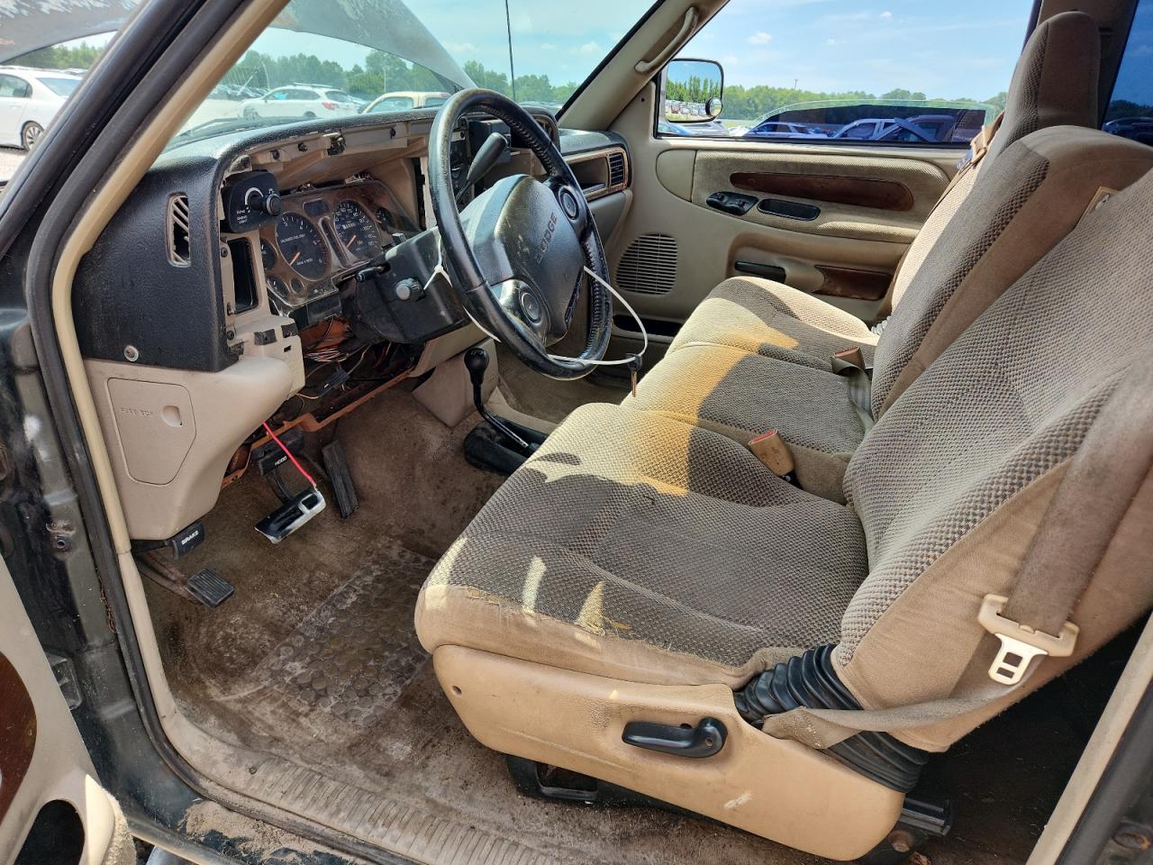 1996 Dodge Ram 1500 Черный vin: 3B7HF13Y1TG144553