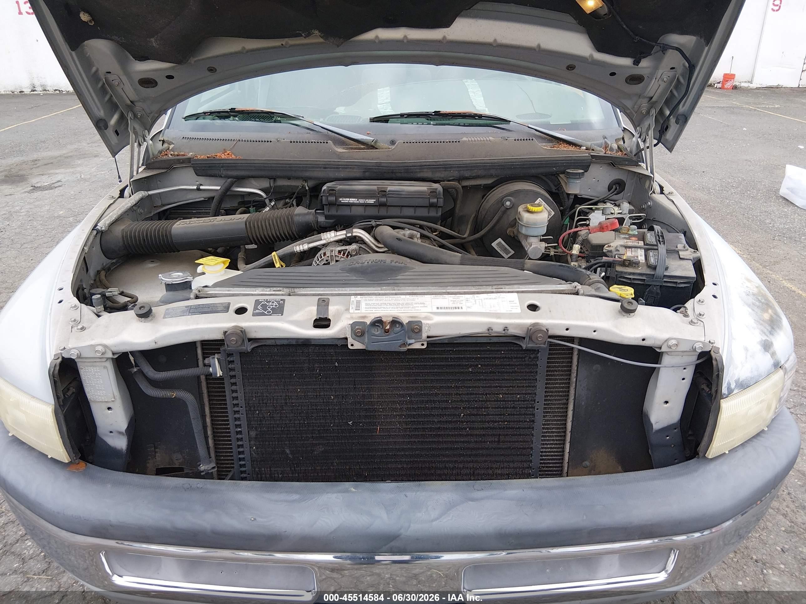 1999 Dodge Ram 1500 St Silver vin: 3B7HF13Y2XG156121