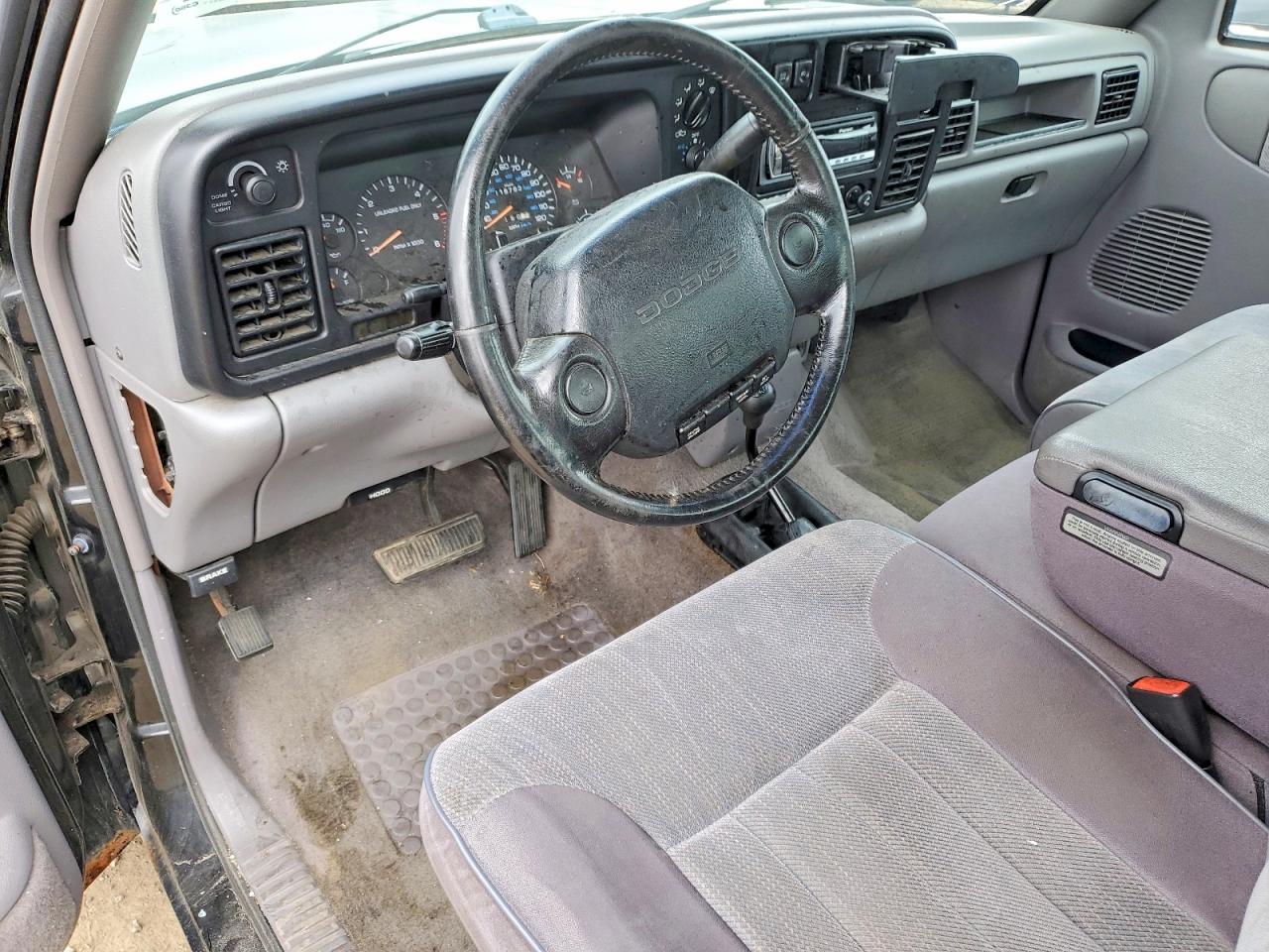 1996 Dodge Ram 1500 Black vin: 3B7HF13Y3TG152671