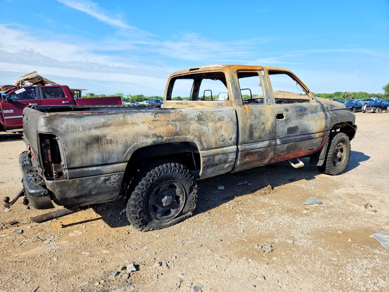 1996 Dodge Ram 1500 Red vin: 3B7HF13Y3TM103066