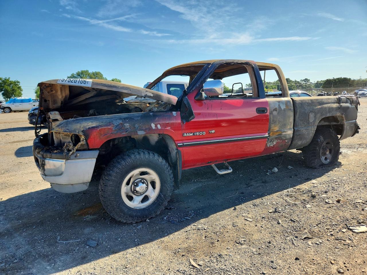 1996 Dodge Ram 1500 Red vin: 3B7HF13Y3TM103066