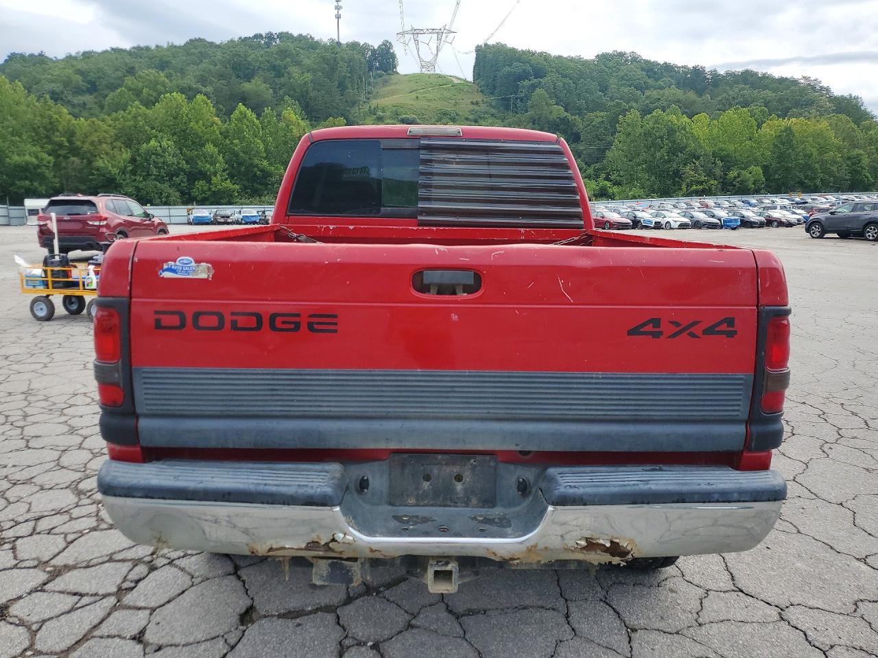 1999 Dodge Ram 1500 Красный vin: 3B7HF13Y3XG190438
