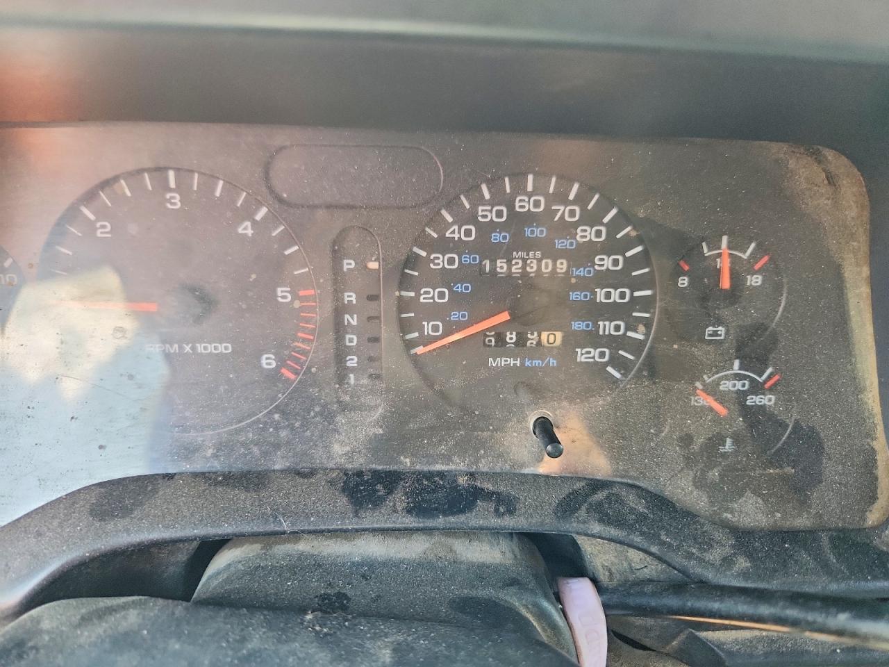 1997 Dodge Ram1500 Silver vin: 3B7HF13Y4VM586067