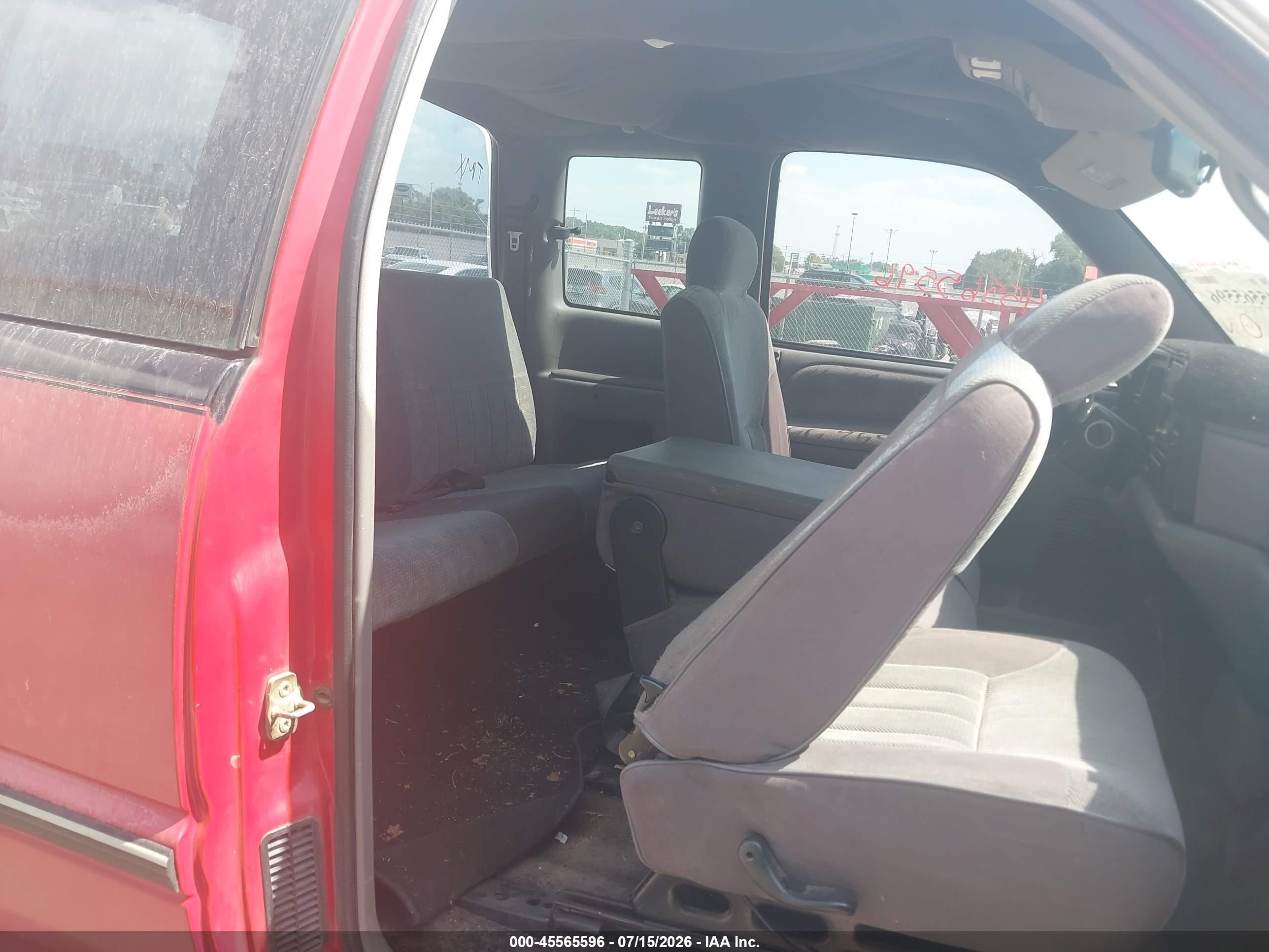1996 Dodge Ram 1500   Red vin: 3B7HF13Y5TM142550