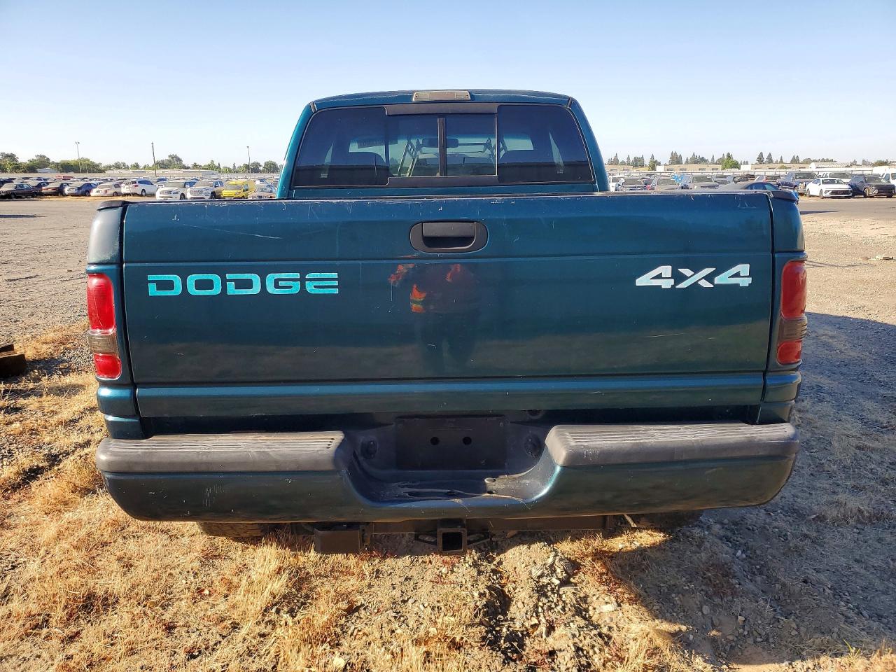 1998 Dodge Ram 1500 Green vin: 3B7HF13Y5WG198295