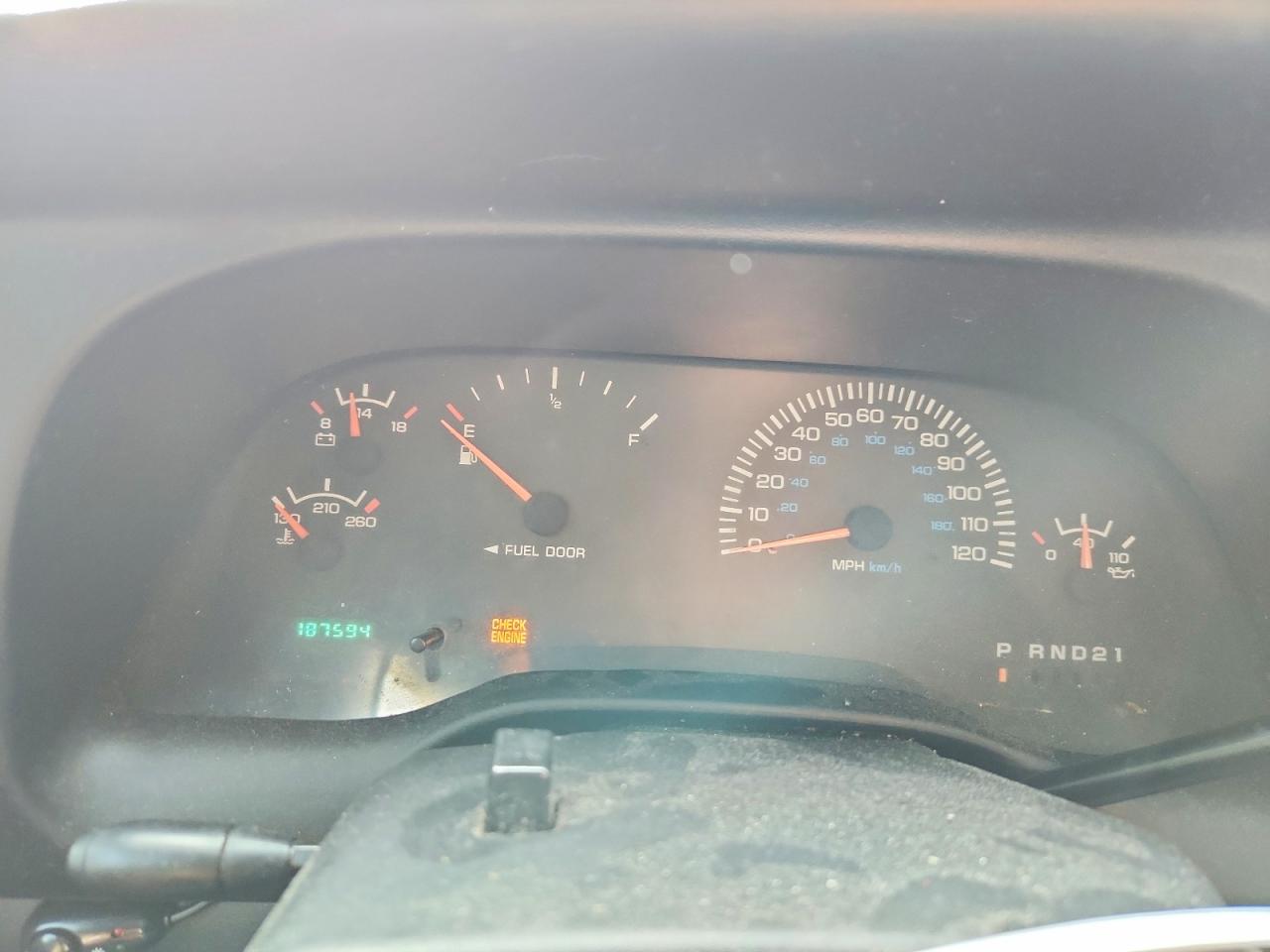 1999 Dodge Ram 1500 Silver vin: 3B7HF13Y5XG205909