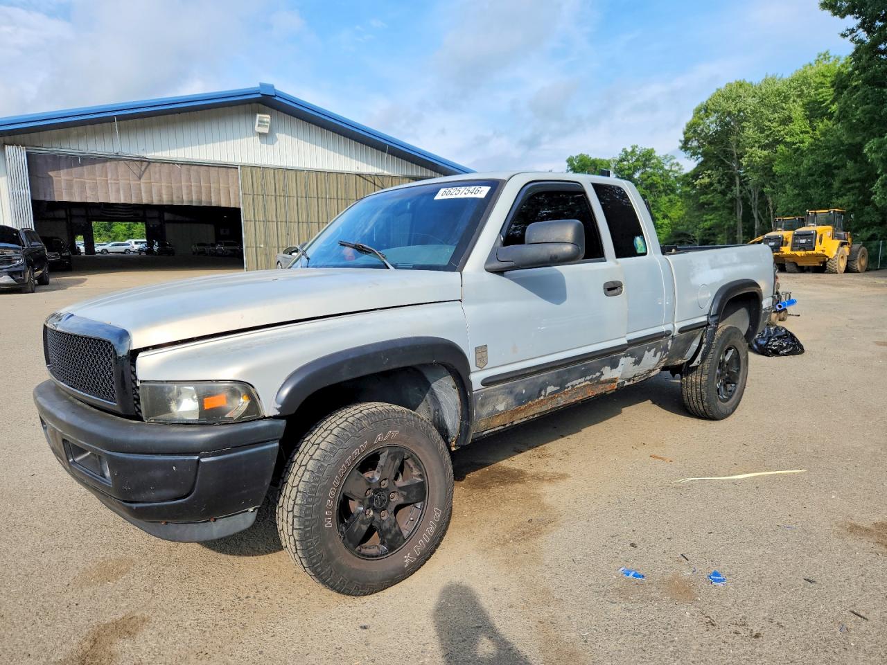 3B7HF13Y5XG205909