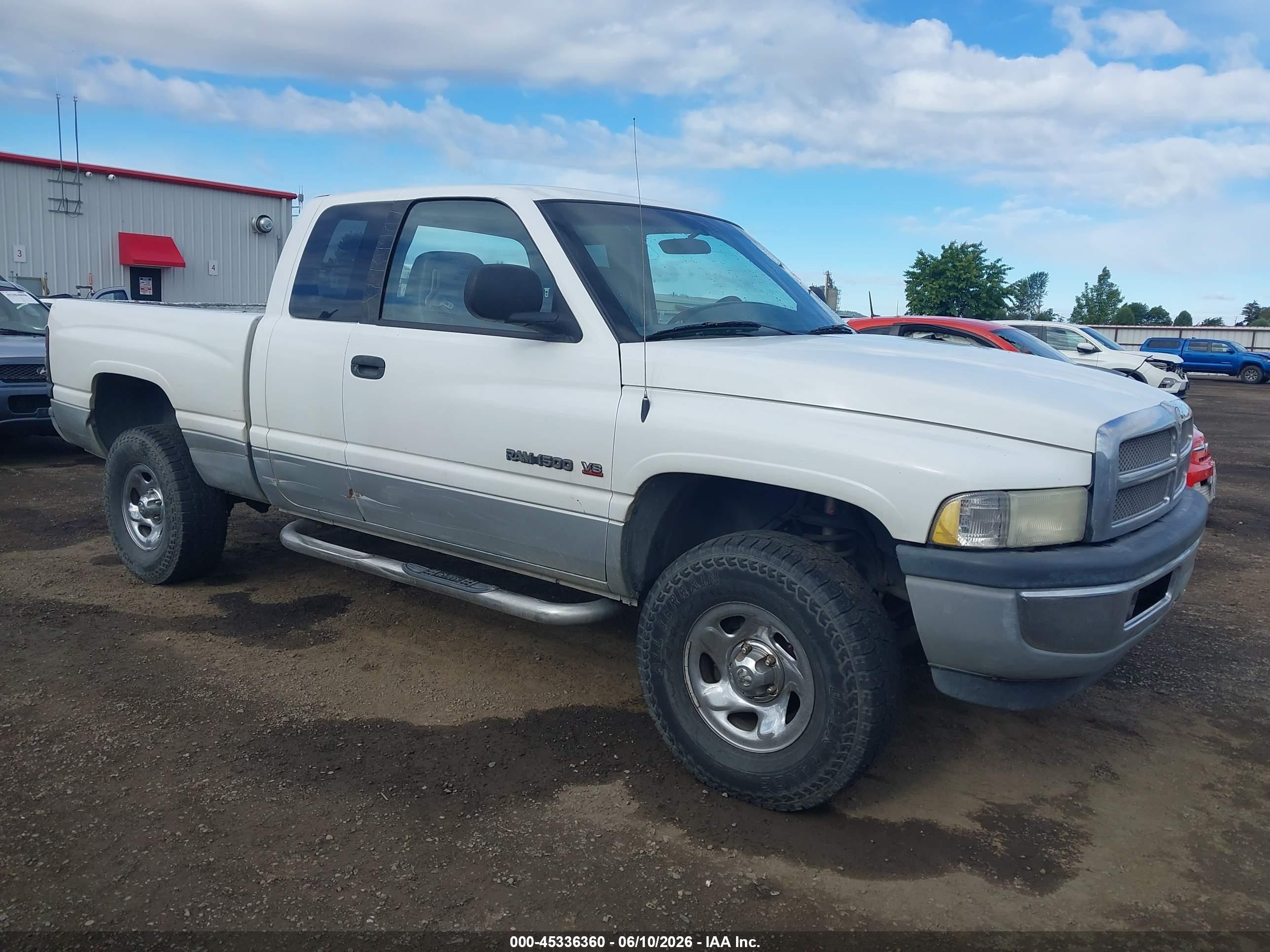 2000 Dodge Ram 1500 St White vin: 3B7HF13Y8YG143486