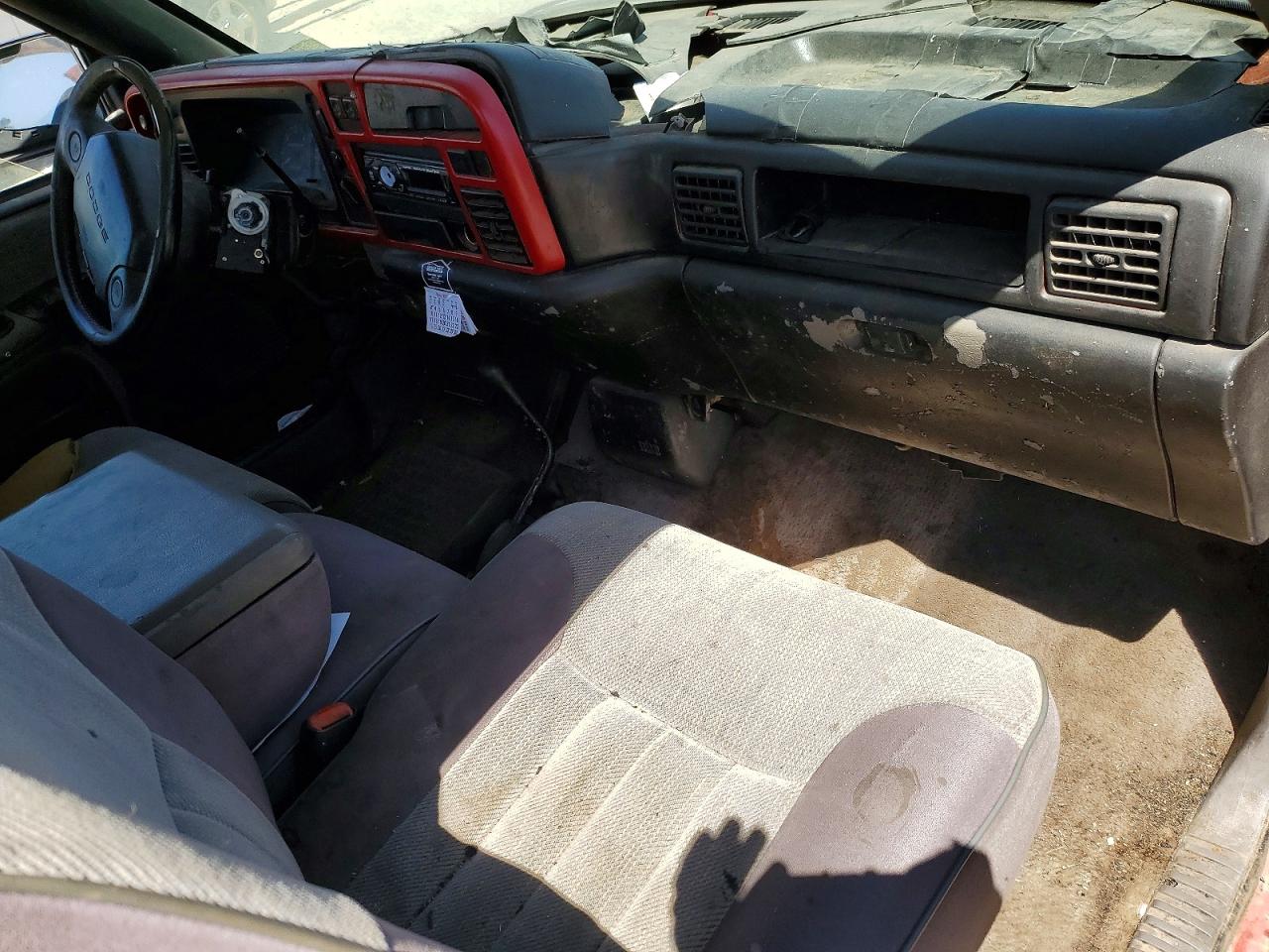 1995 Dodge Ram 1500 Красный vin: 3B7HF13YXSM169015
