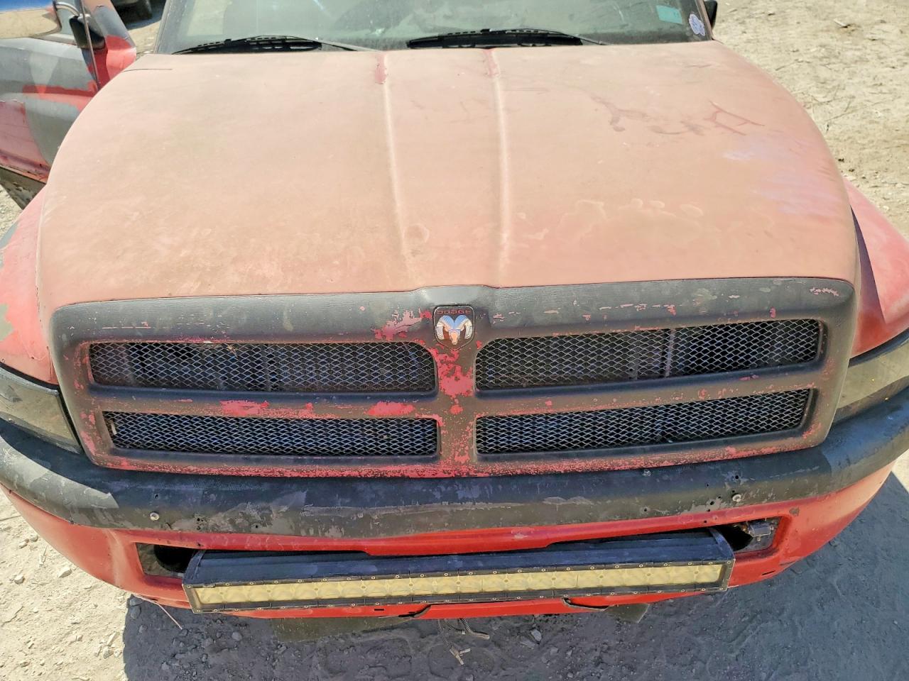 1995 Dodge Ram 1500 Красный vin: 3B7HF13YXSM169015
