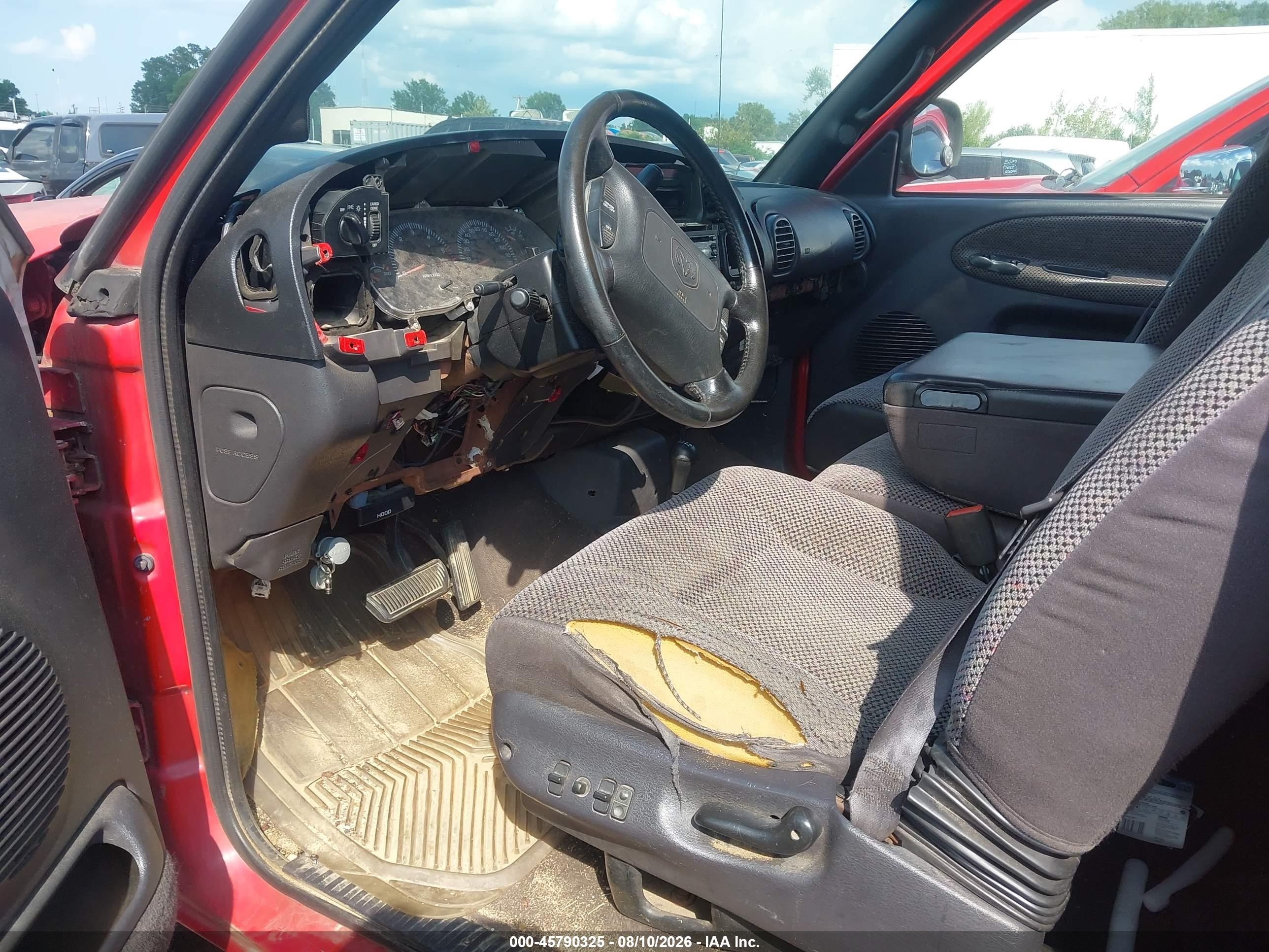 2000 Dodge Ram 1500 St Red vin: 3B7HF13YXYM205584