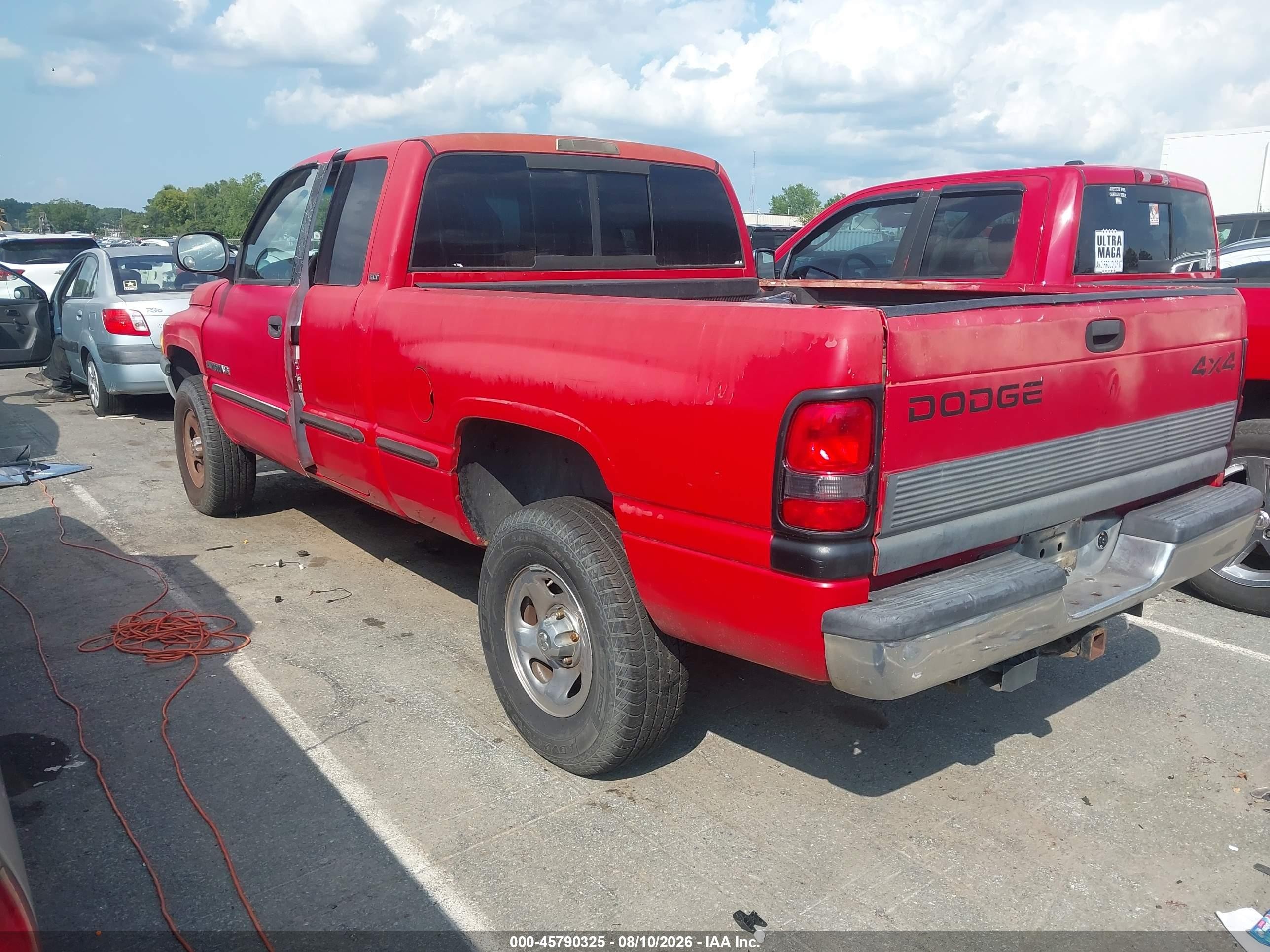 2000 Dodge Ram 1500 St Red vin: 3B7HF13YXYM205584
