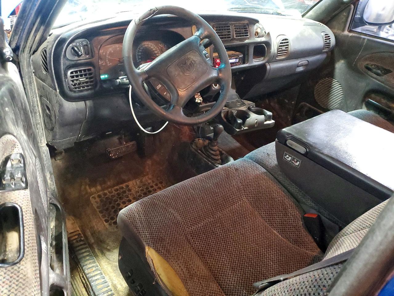 2001 Dodge Ram 1500 Blue vin: 3B7HF13Z01G183138