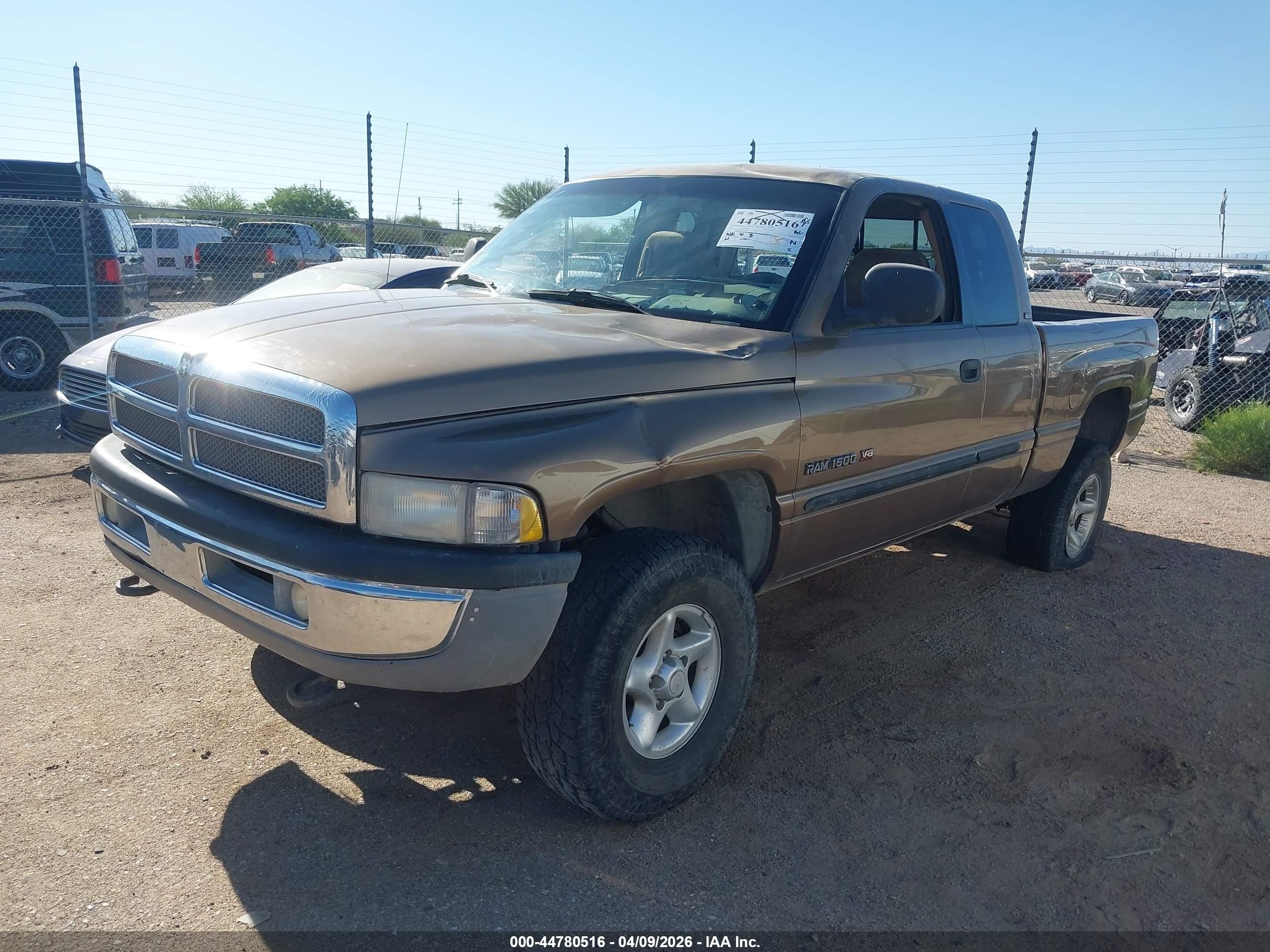 2001 Dodge Ram 1500 St Gold vin: 3B7HF13Z01G747032