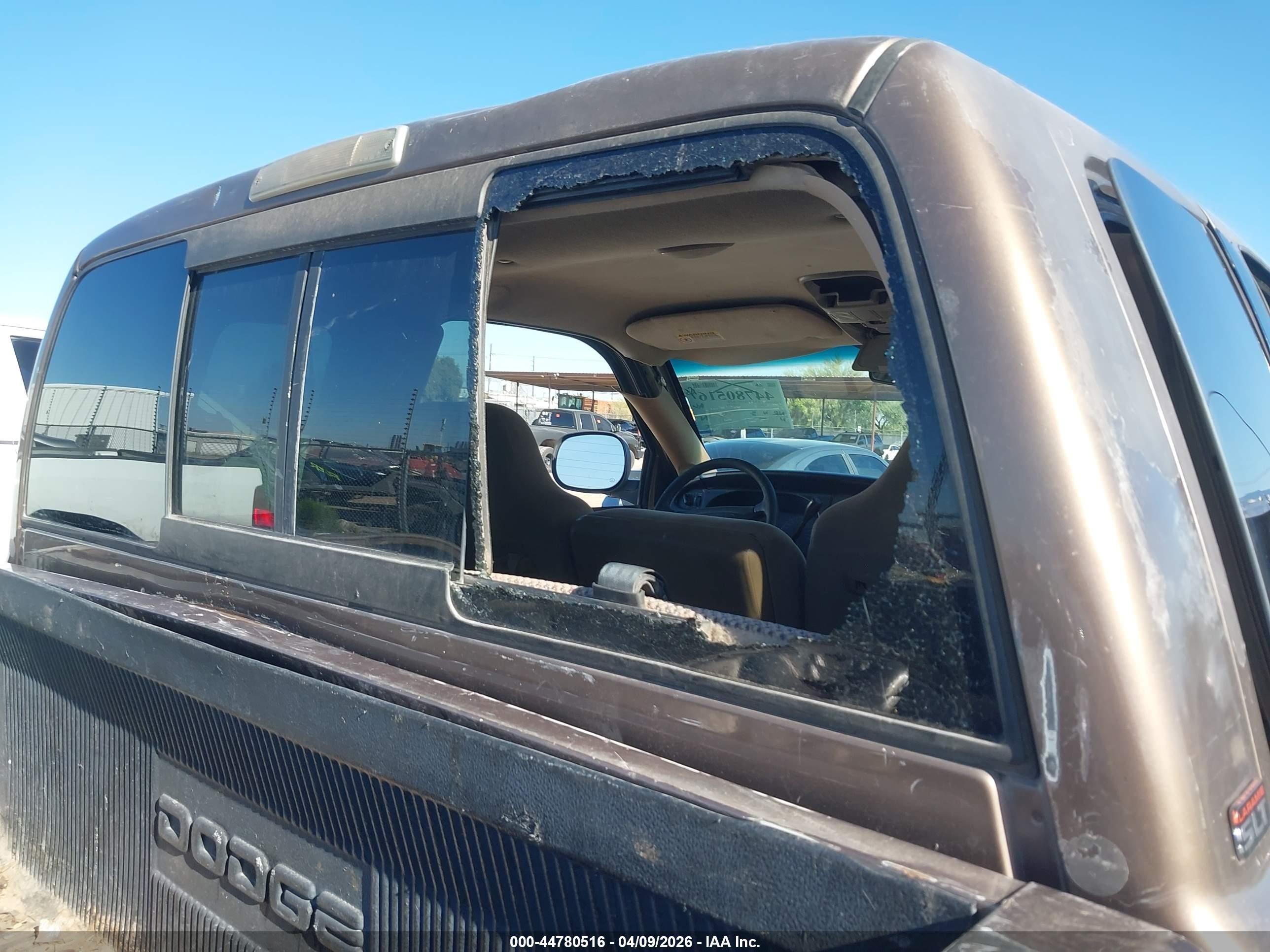 2001 Dodge Ram 1500 St Gold vin: 3B7HF13Z01G747032