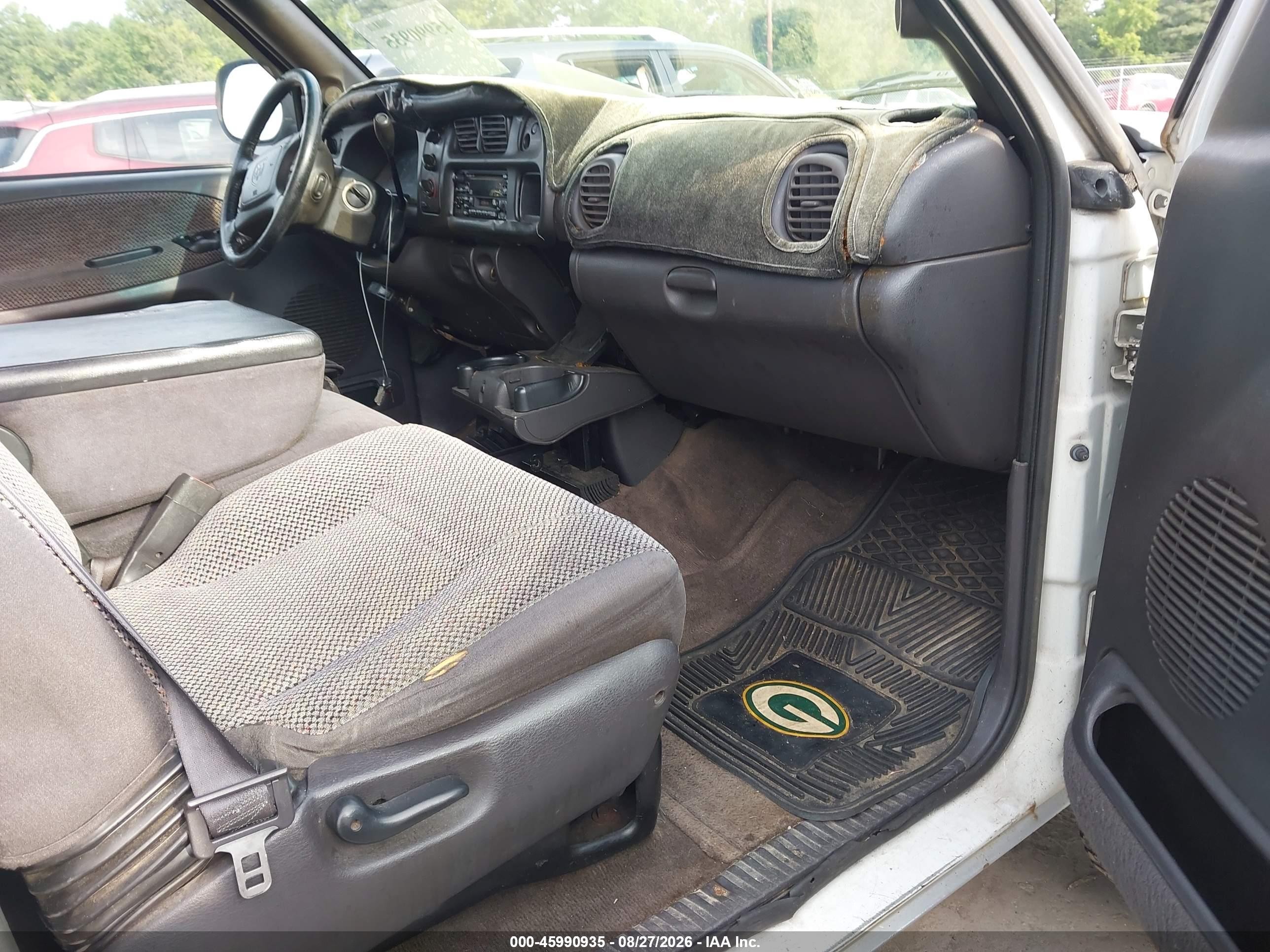 2001 Dodge Ram 1500 St White vin: 3B7HF13Z01G783447