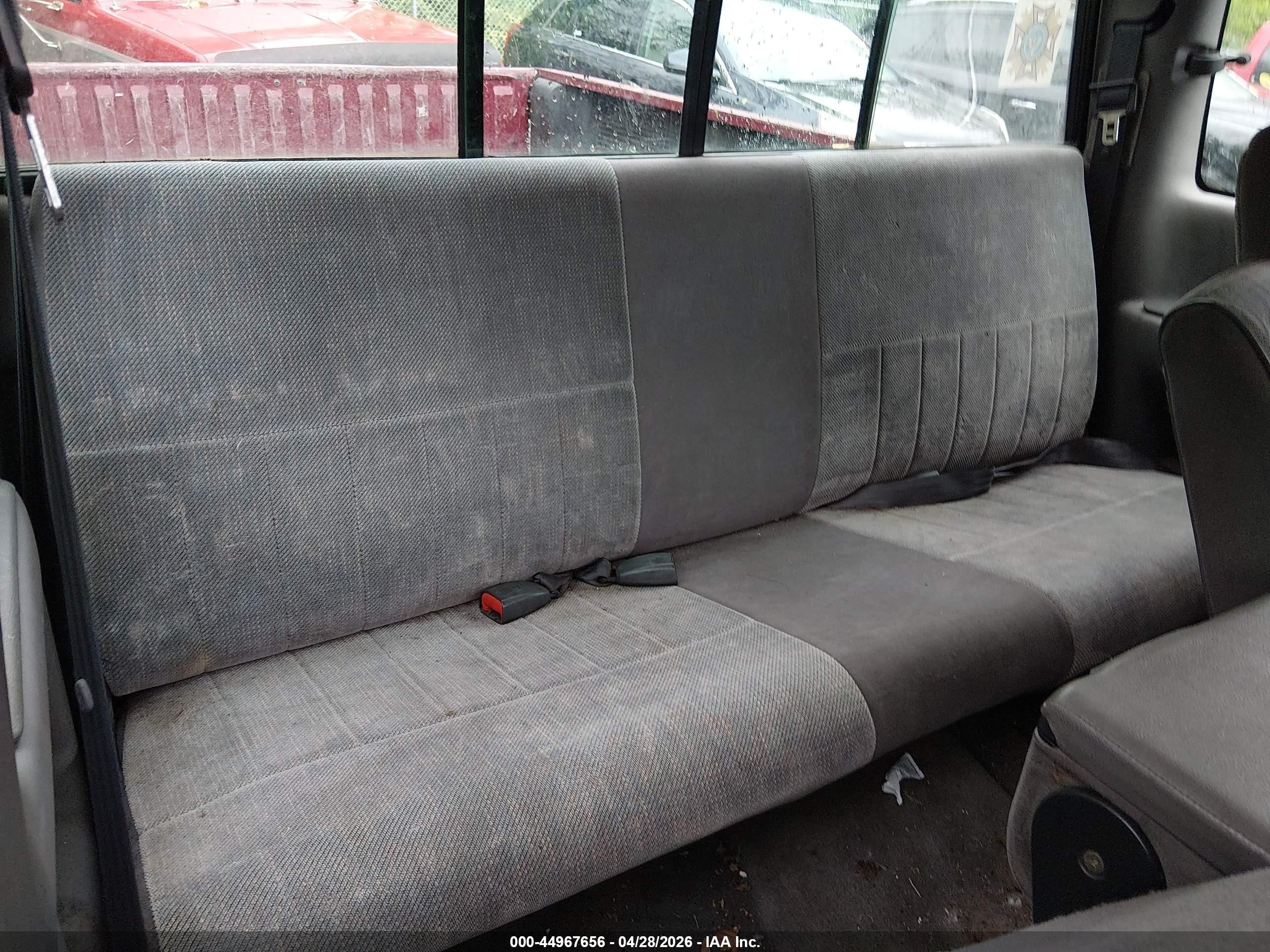 1996 Dodge Ram 1500   Красный vin: 3B7HF13Z1TG174239