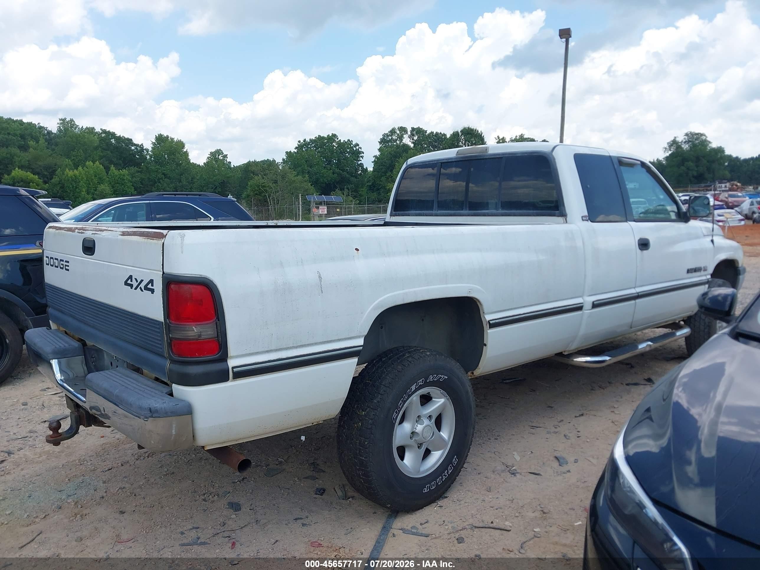 1997 Dodge Ram 1500 St White vin: 3B7HF13Z1VG823041