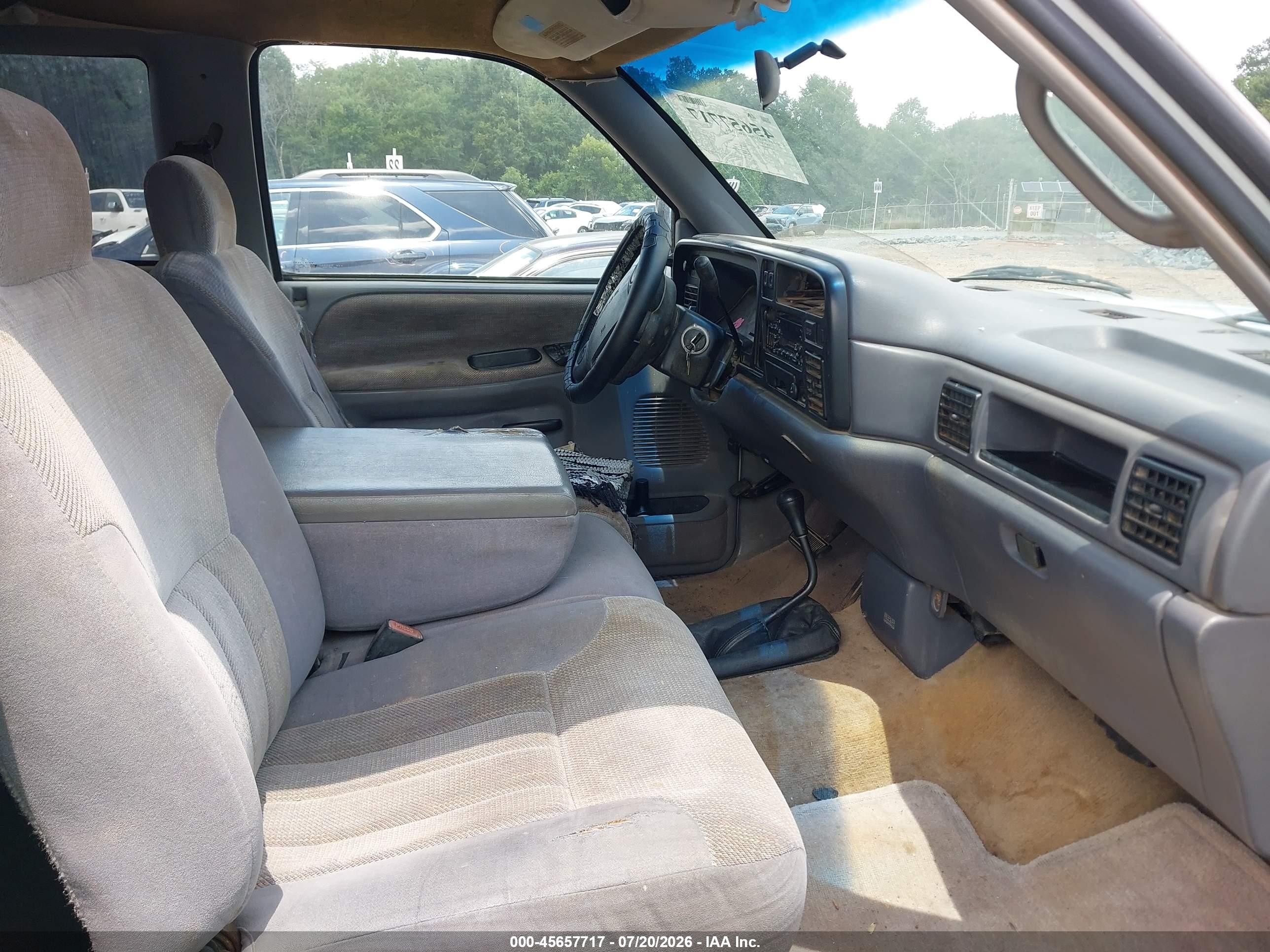 1997 Dodge Ram 1500 St White vin: 3B7HF13Z1VG823041
