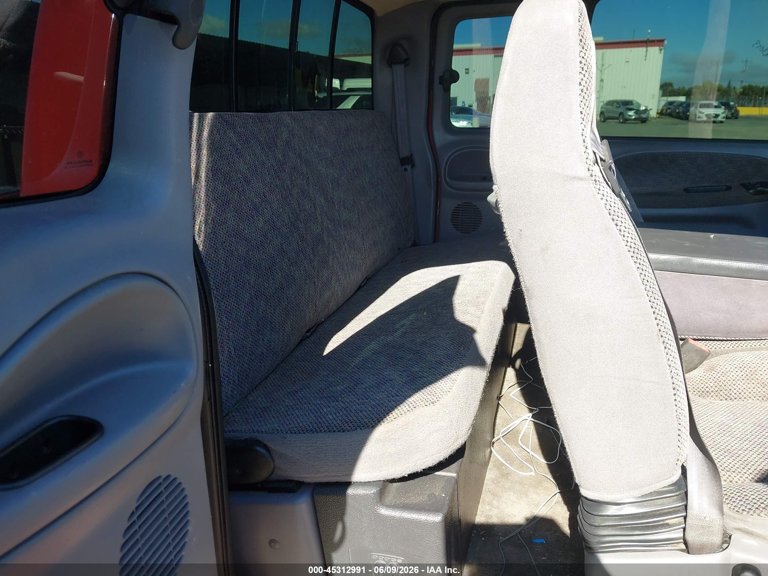 2001 Dodge Ram 1500 St Red vin: 3B7HF13Z21M288118