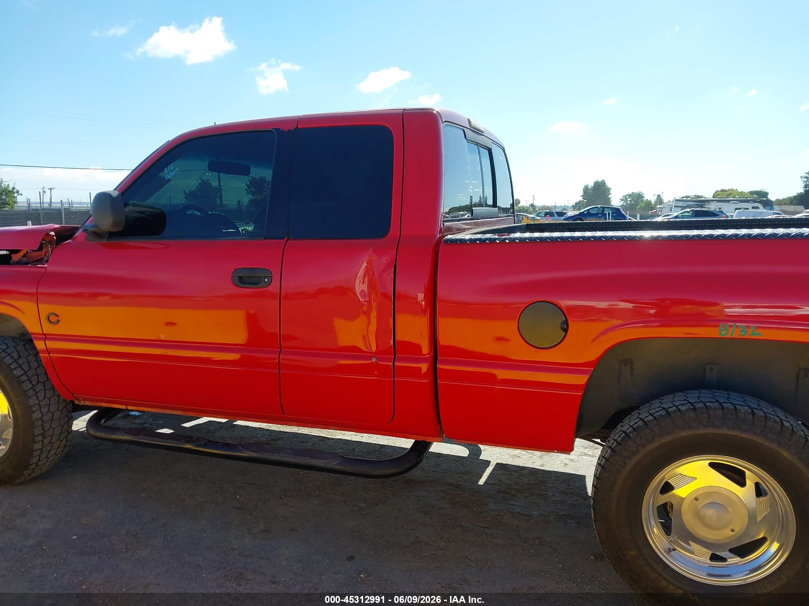 2001 Dodge Ram 1500 St Red vin: 3B7HF13Z21M288118