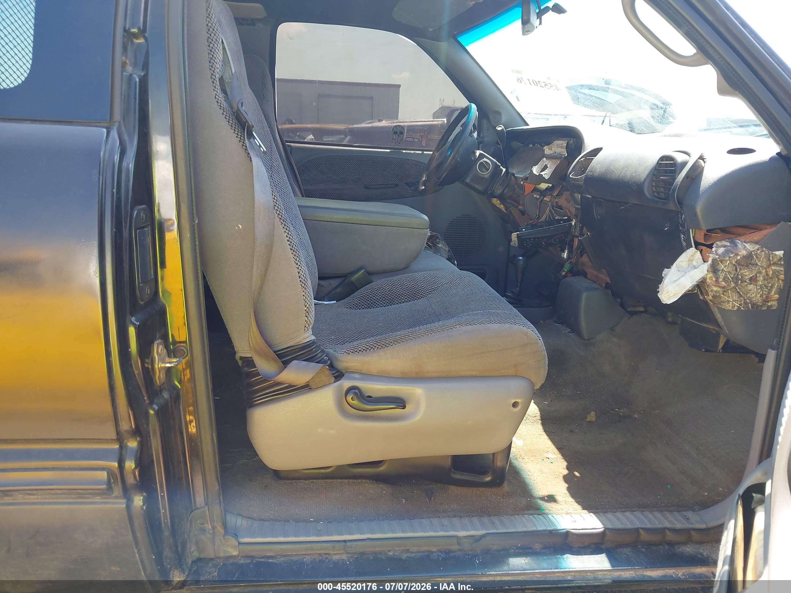 2001 Dodge Ram 1500 St Black vin: 3B7HF13Z21M512052