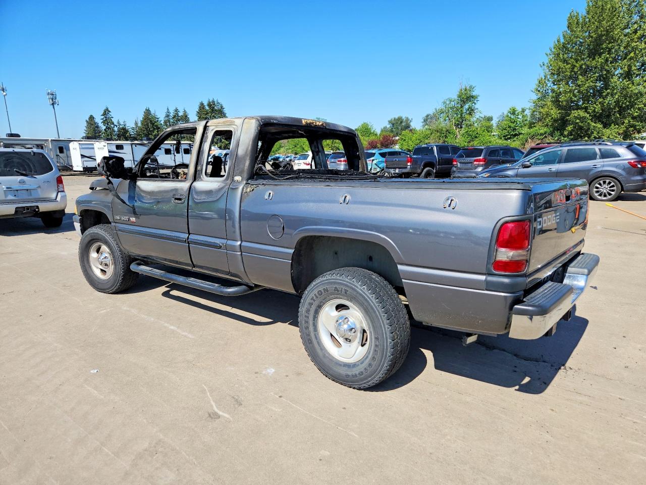 2001 Dodge Ram 1500 Gray vin: 3B7HF13Z21M583431