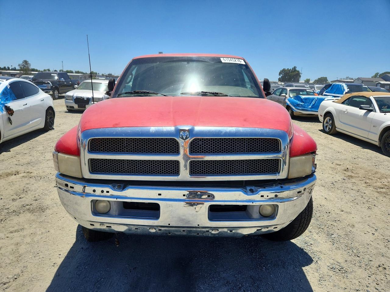1998 Dodge Ram 1500 Red vin: 3B7HF13Z2WG188252