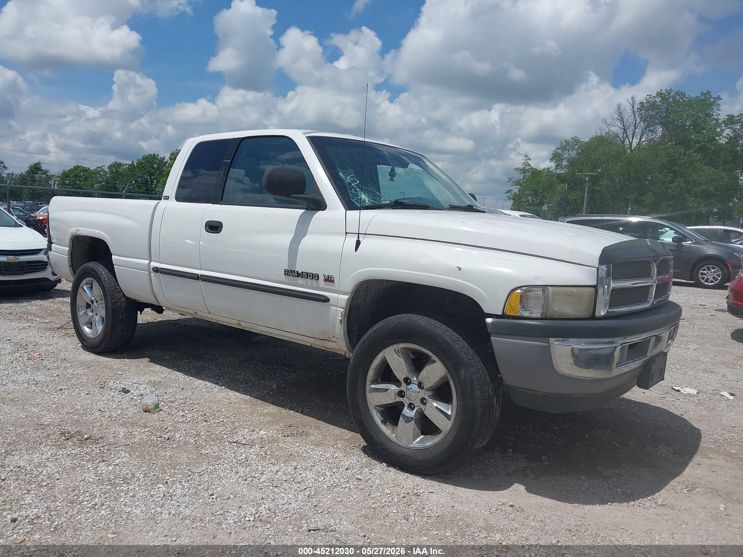 2000 Dodge Ram 1500 St White vin: 3B7HF13Z2YG133450