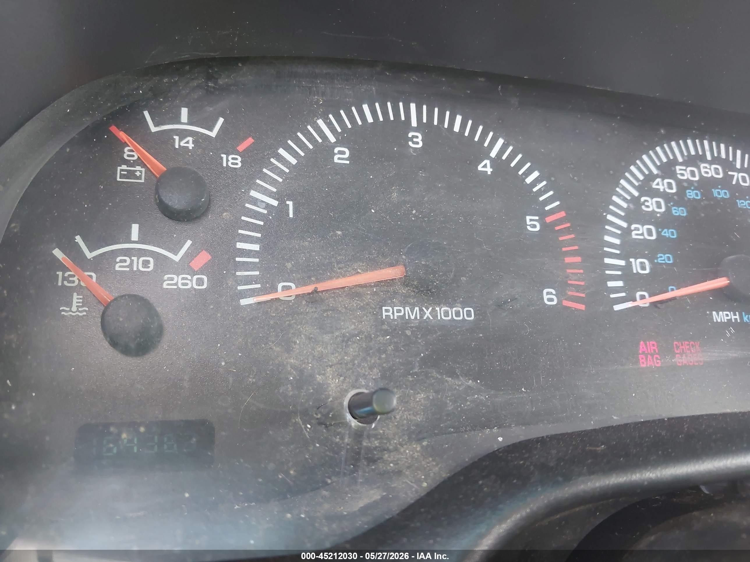 2000 Dodge Ram 1500 St Белый vin: 3B7HF13Z2YG133450