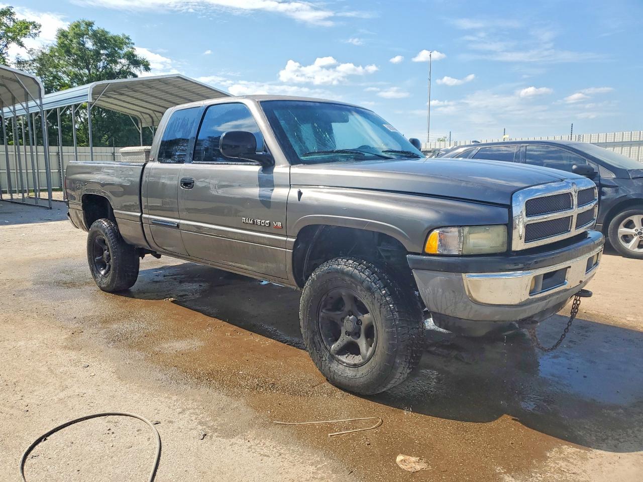 2001 Dodge Ram 1500 Brown vin: 3B7HF13Z31G797679
