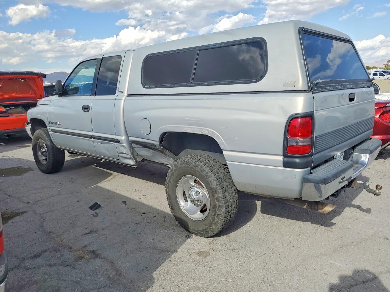 1998 Dodge Ram 1500 Серый vin: 3B7HF13Z3WG220447