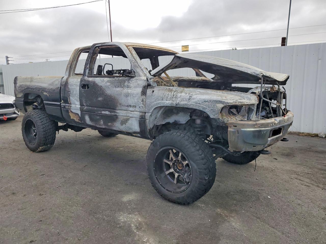 2001 Dodge Ram 1500 Black vin: 3B7HF13Z41G213757