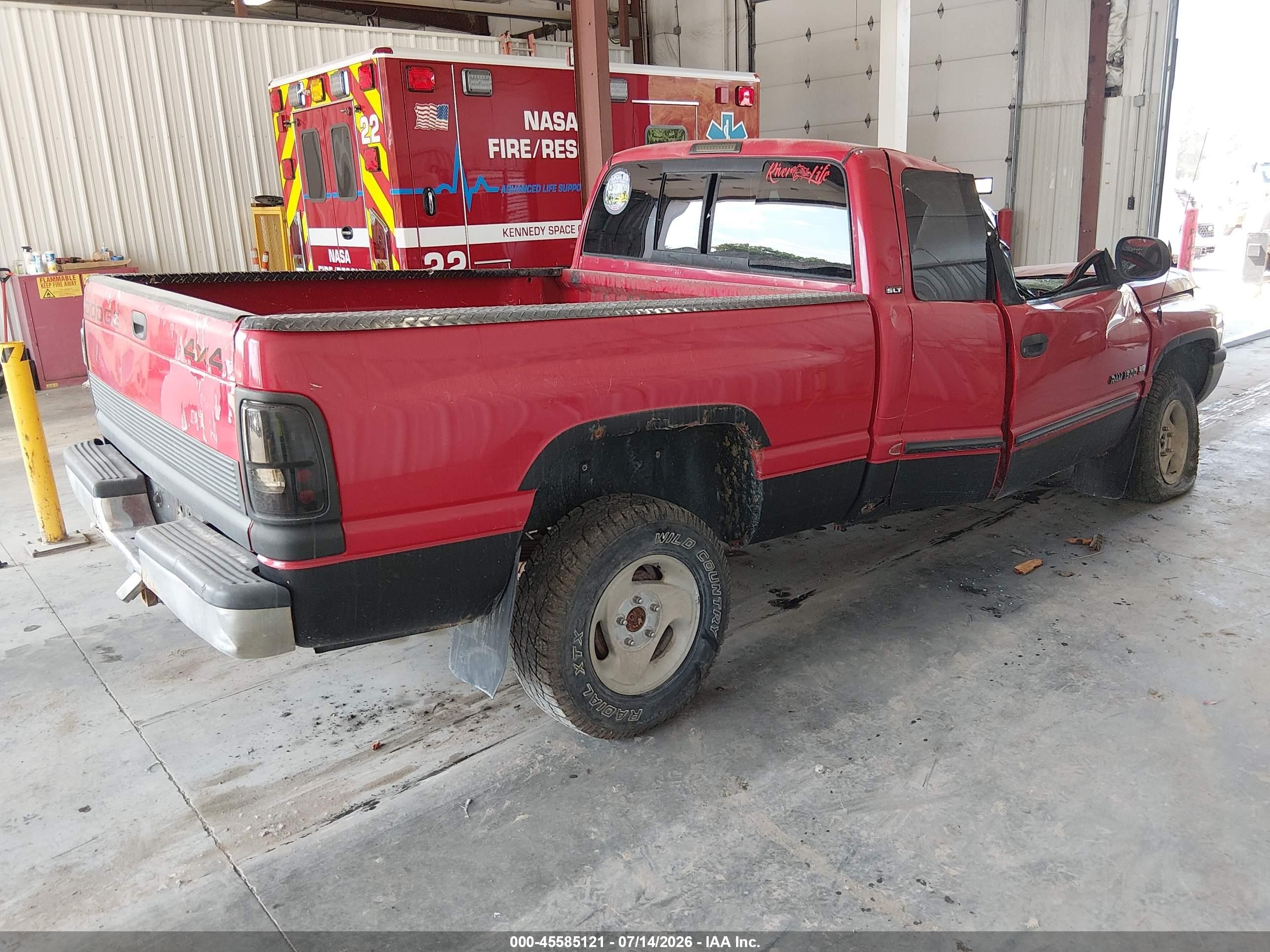 2001 Dodge Ram 1500 St Red vin: 3B7HF13Z41G239436