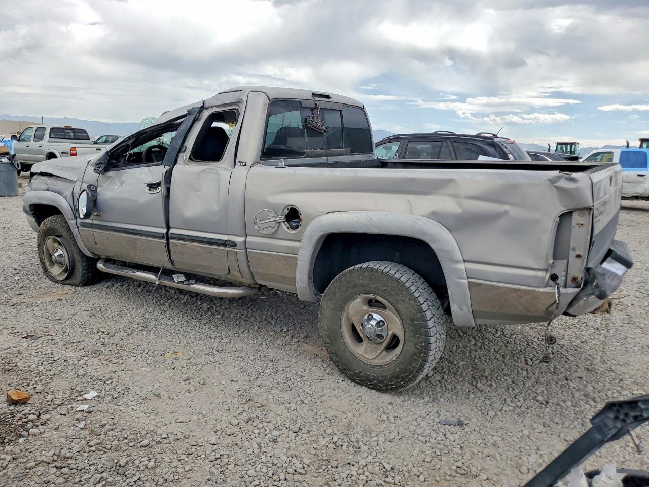 2001 Dodge Ram 1500 Silver vin: 3B7HF13Z41M294714