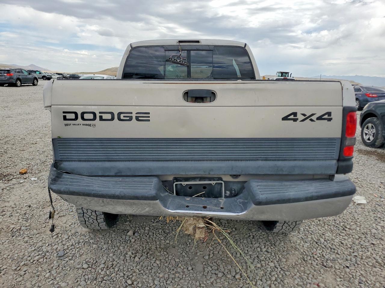 2001 Dodge Ram 1500 Silver vin: 3B7HF13Z41M294714