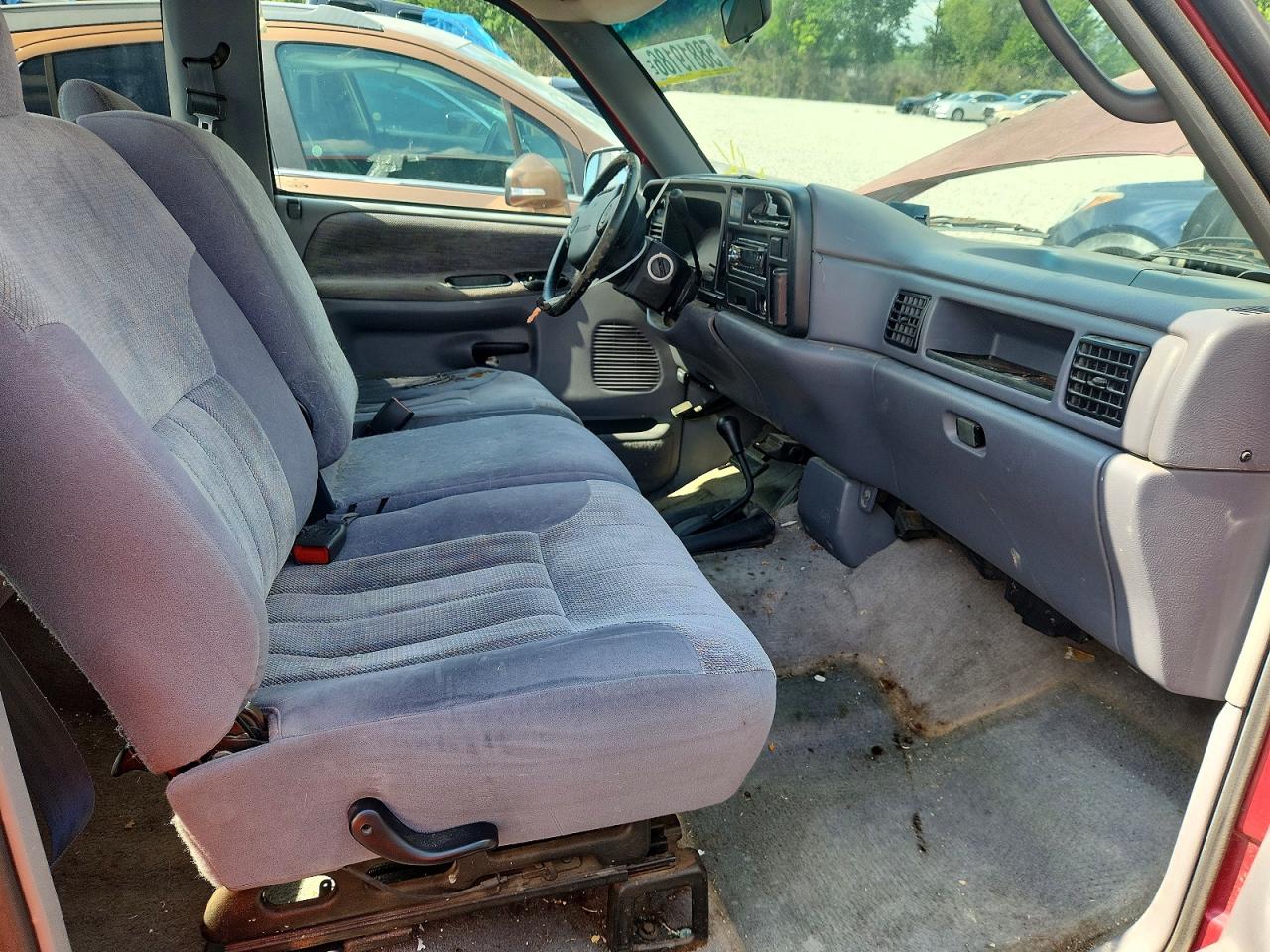 1997 Dodge Ram 1500 Maroon vin: 3B7HF13Z6VG702697